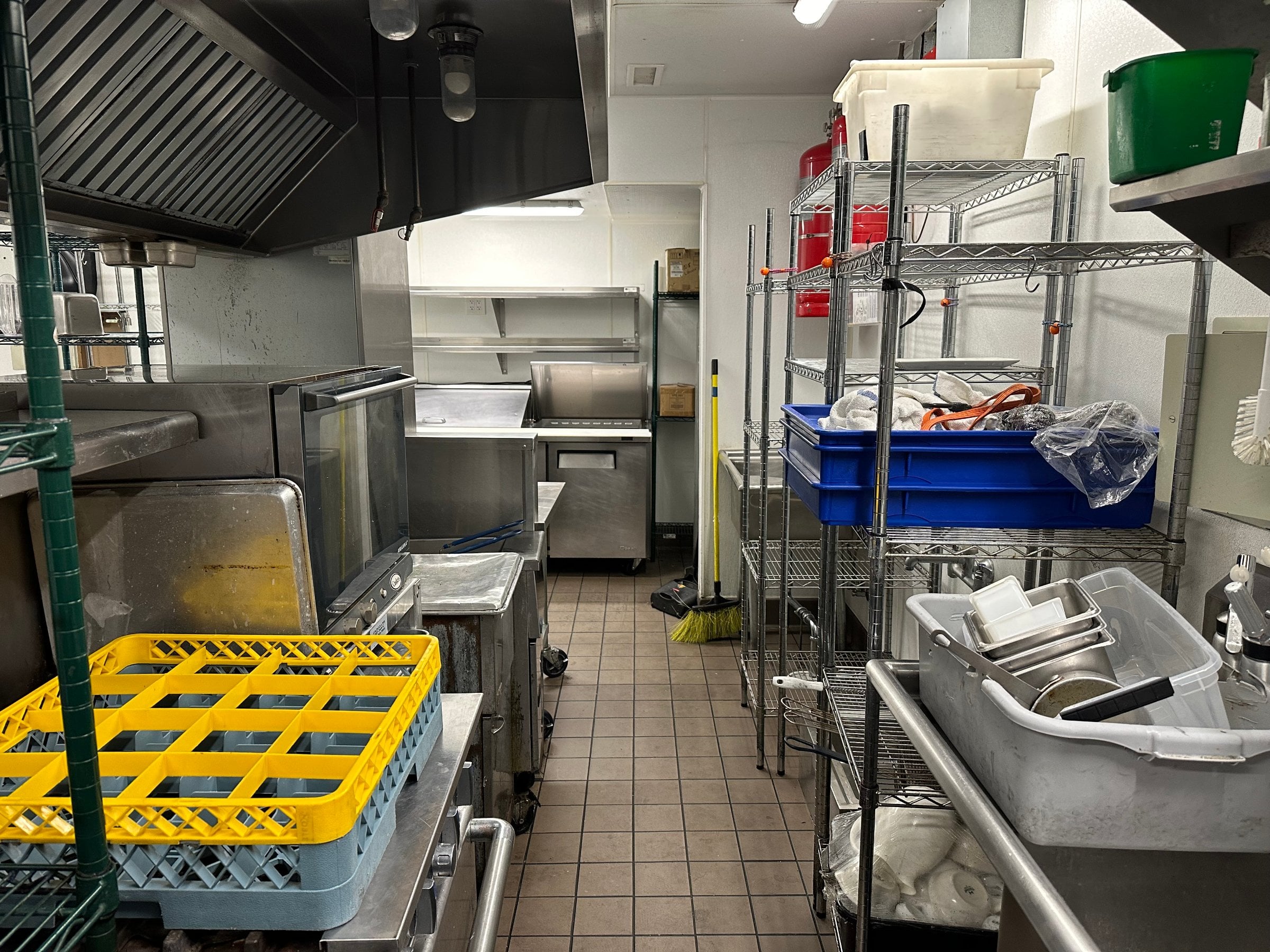 Full Restaurant for Lease in Downingtown, PA, 2,042 SF - Thumbnail 2