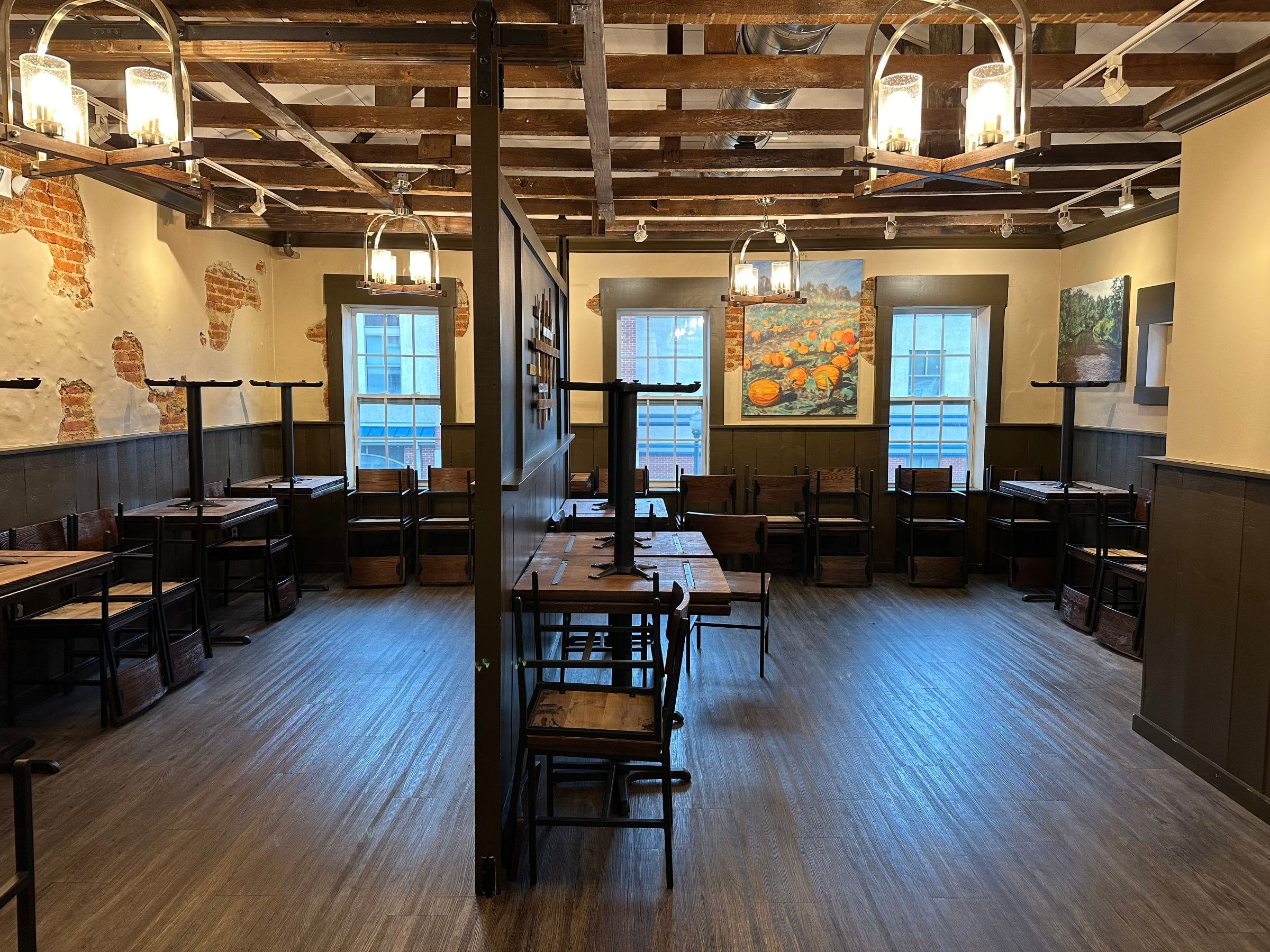 Full Restaurant for Lease in Downingtown, PA, 2,042 SF - Thumbnail 4