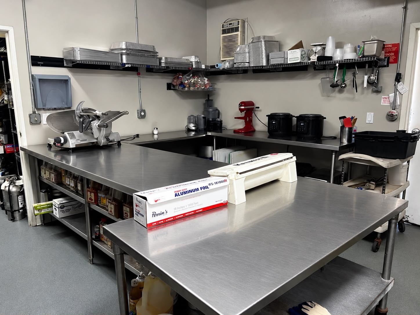 For Lease Commercial Kitchen Space Sublease Takeover Opportunity - Image 1