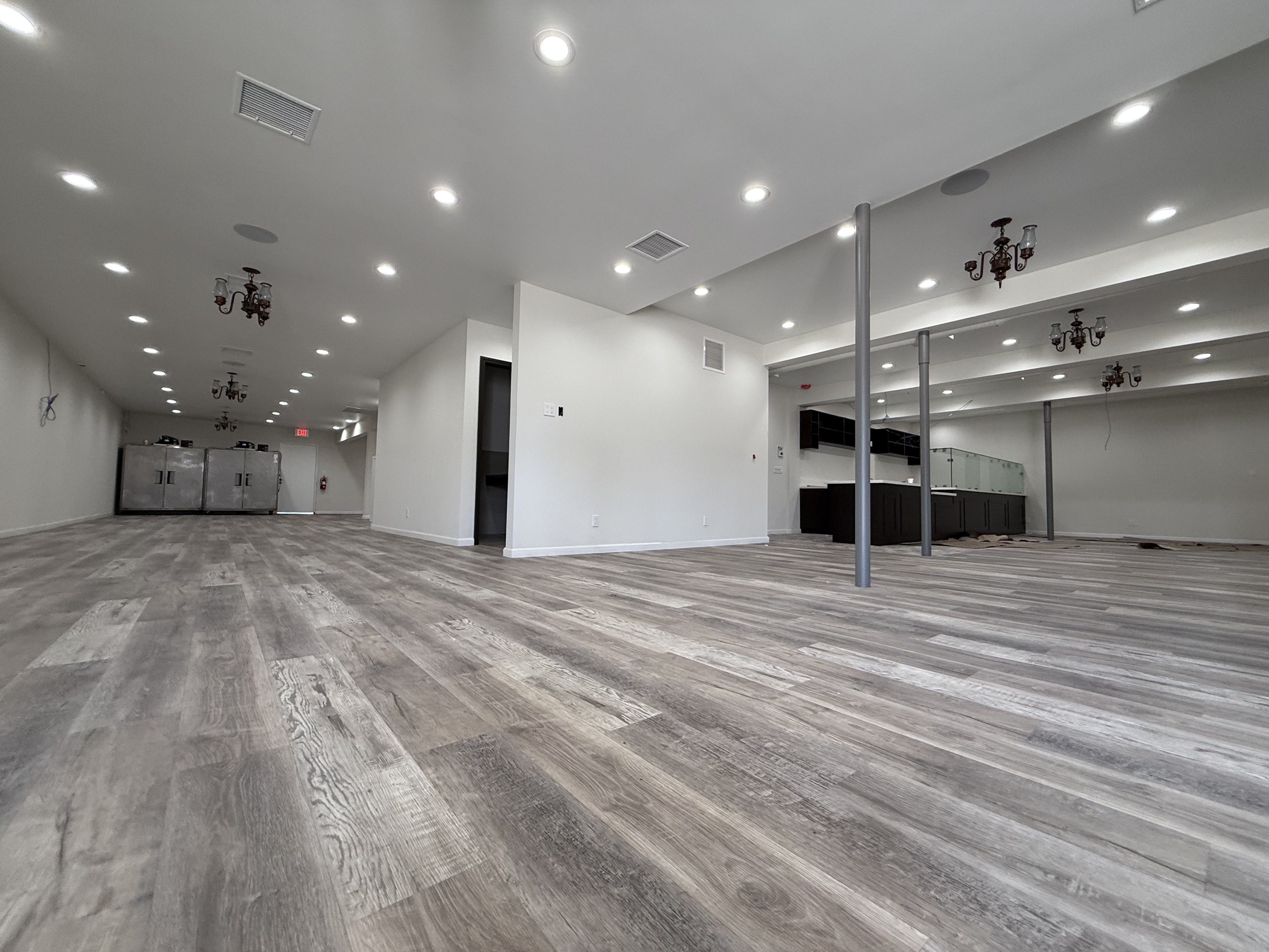 Multi-Use Full Restaurant for Lease in Inglewood CA