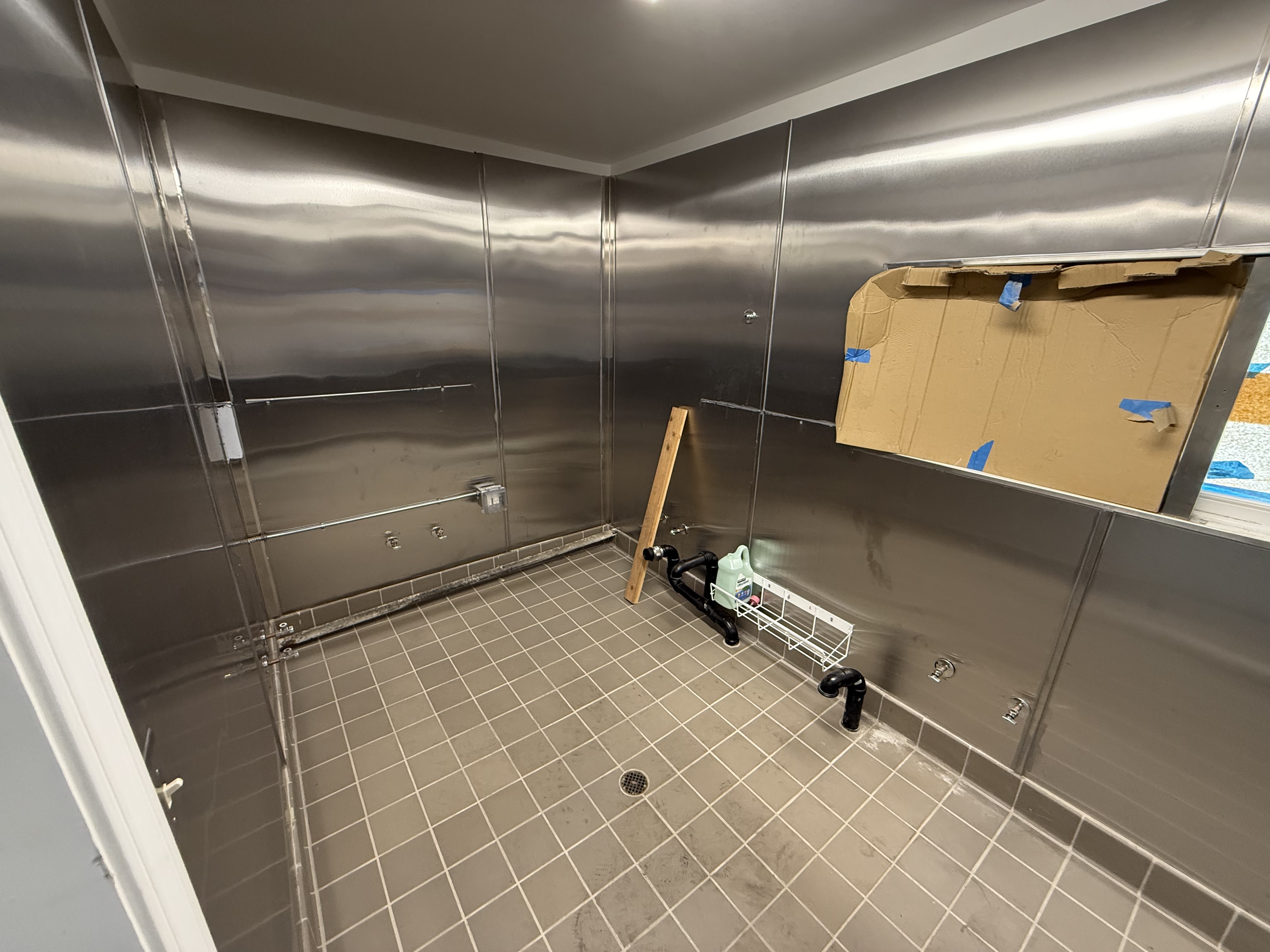 Multi-Use Full Restaurant for Lease in Inglewood CA