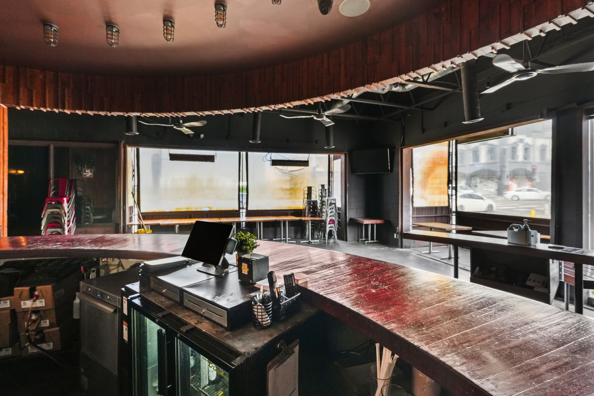 Multi-Use Full Restaurant for Sale in Los Angeles CA