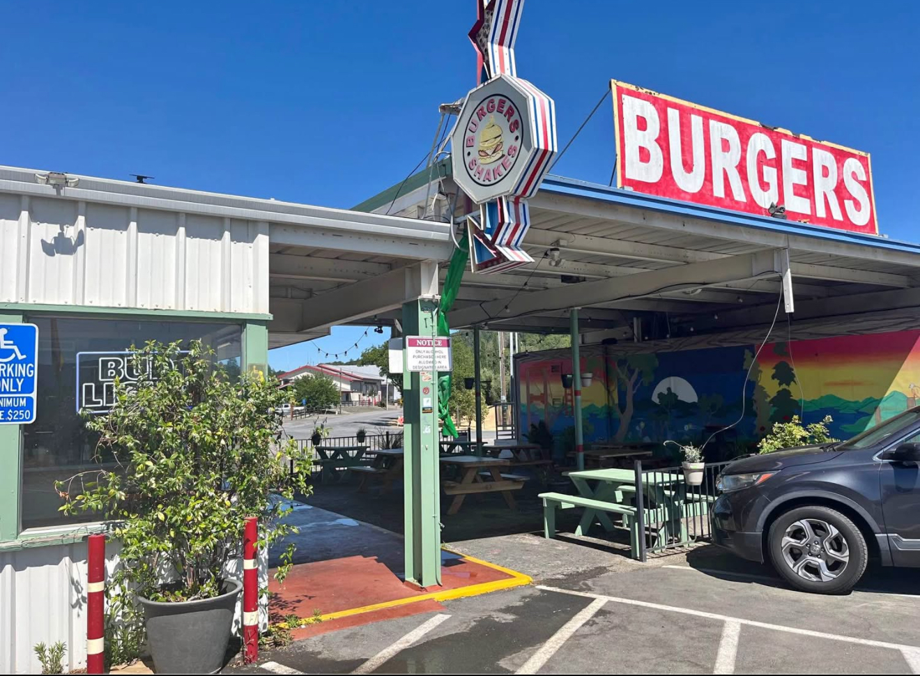 Multi-Use Fast Casual for Sale in Hopland CA