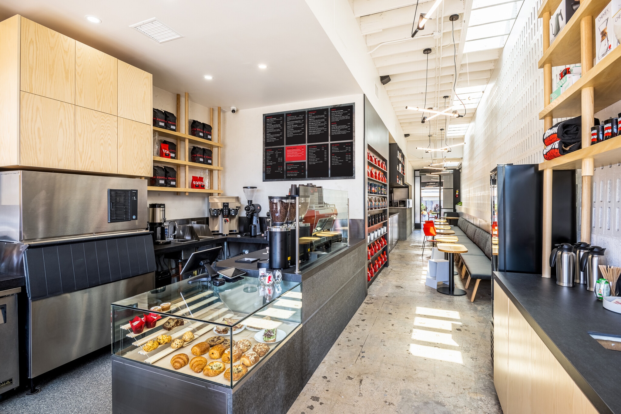 Multi-Use Fast Casual for Lease in Los Angeles CA - Image 1
