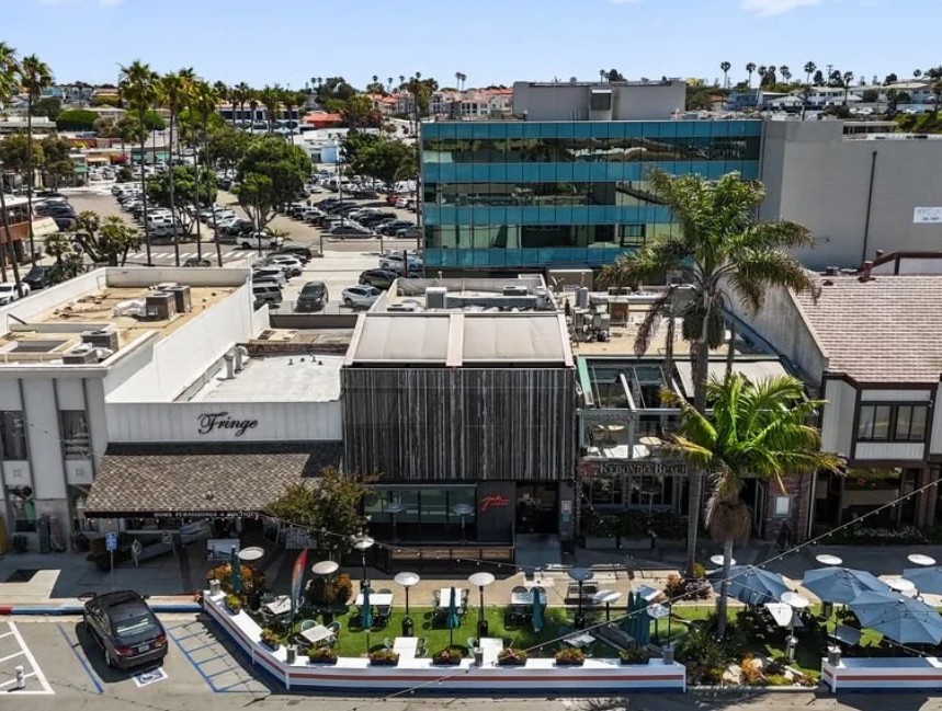 Full Restaurant for Sale in Redondo Beach CA