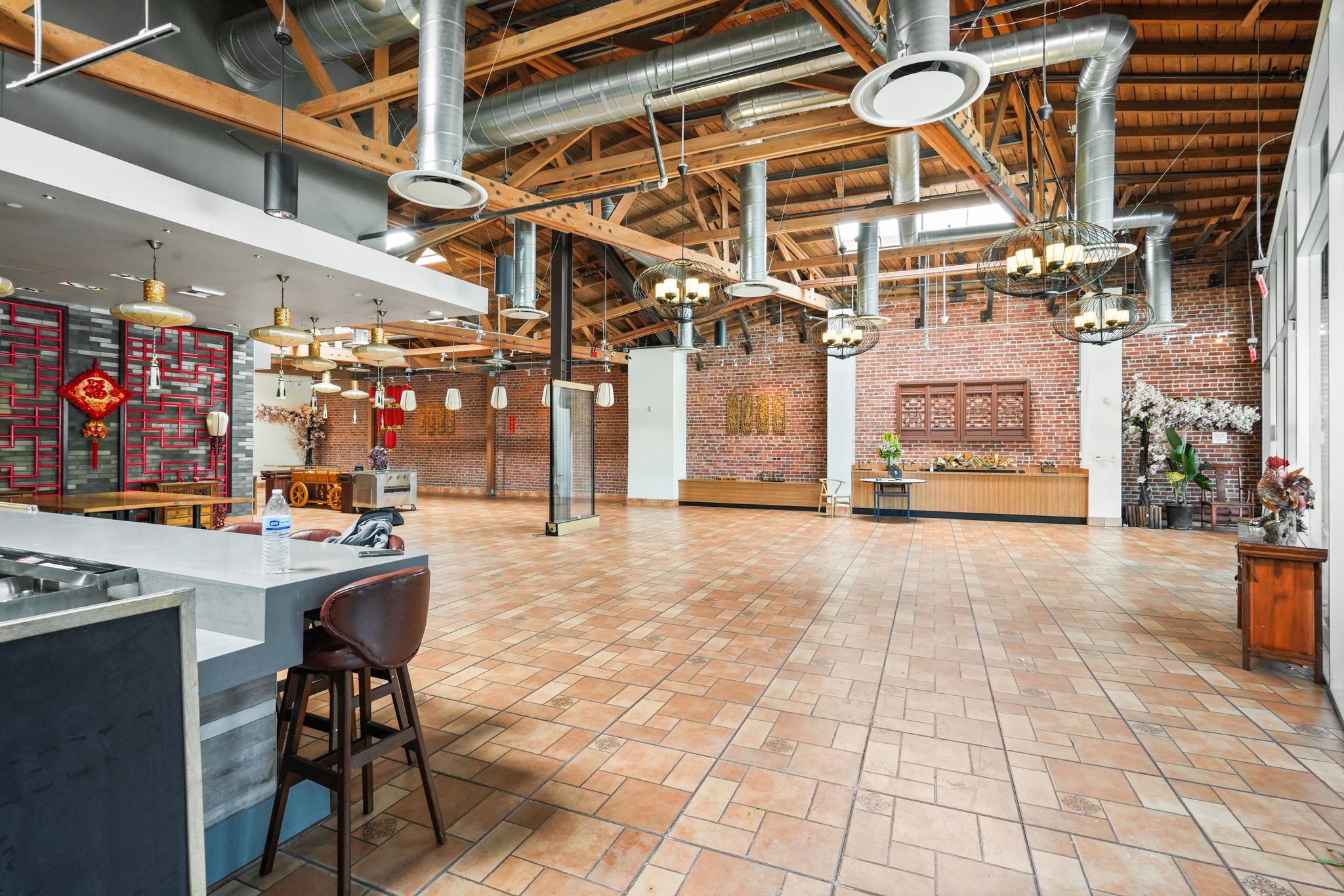 Multi-Use Full Restaurant for Lease in Culver City CA