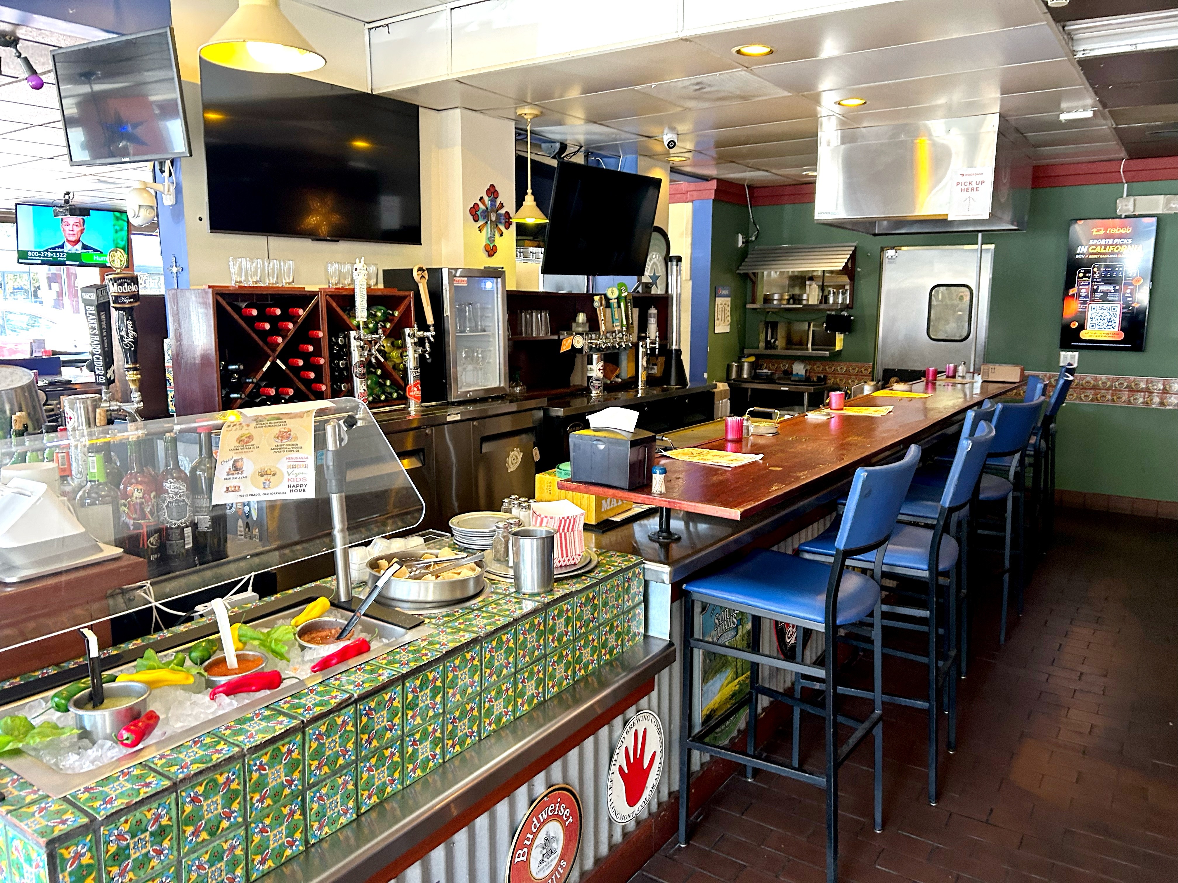 Multi-Use Full Restaurant for Lease in Torrance CA