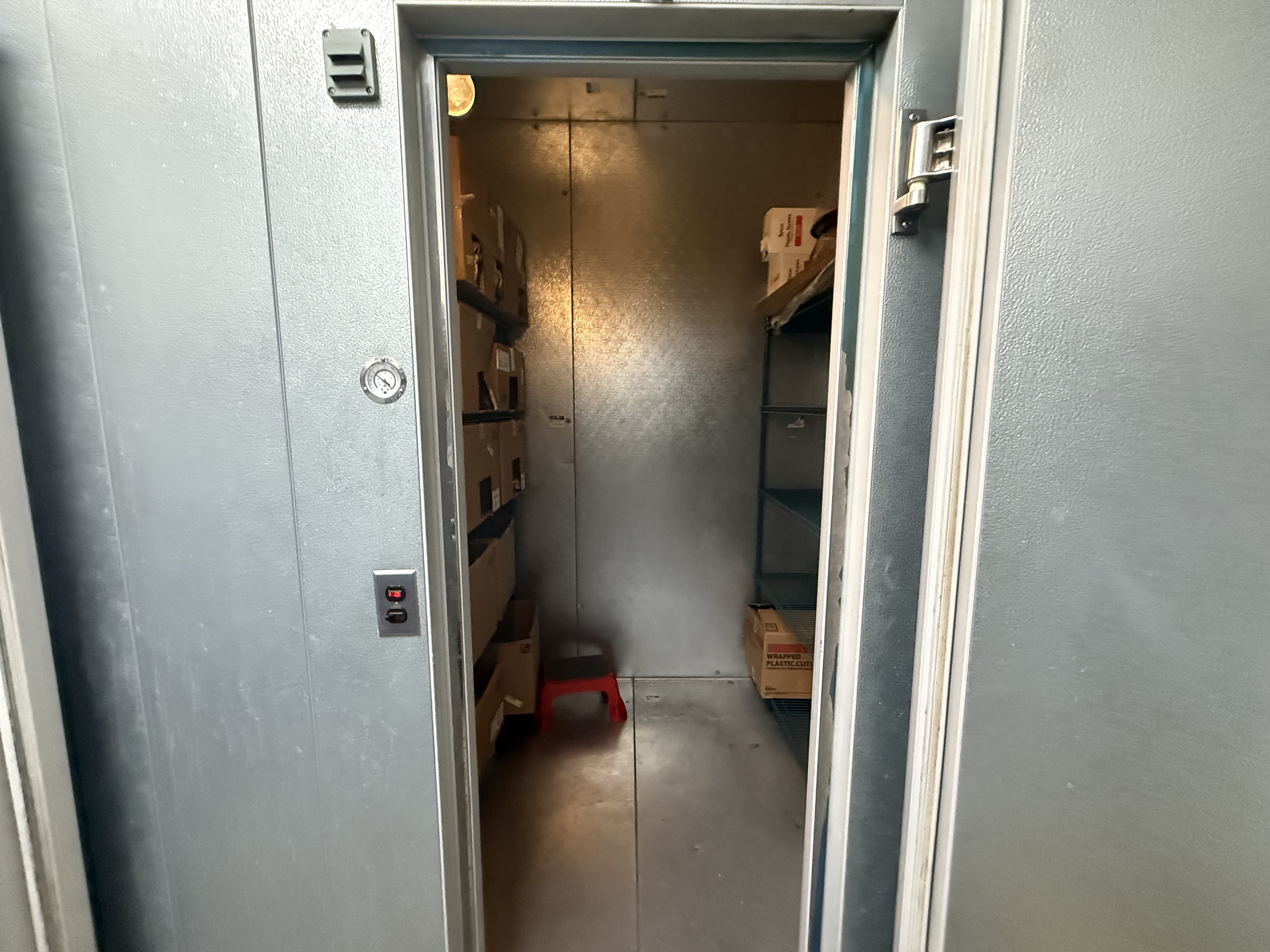 Multi-Use Fast Casual for Lease in Lake Elsinore CA