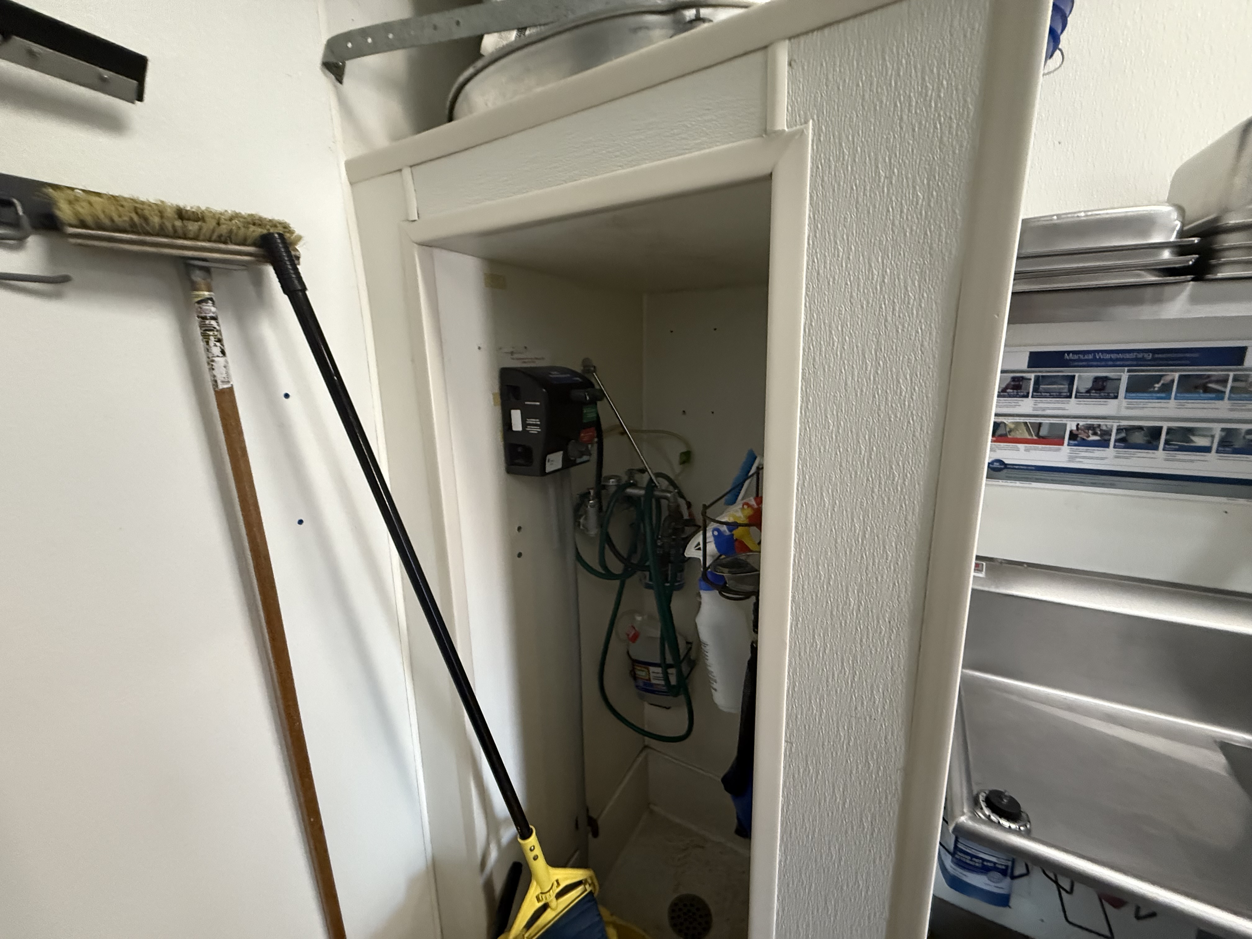 Multi-Use Fast Casual for Lease in Lake Elsinore CA