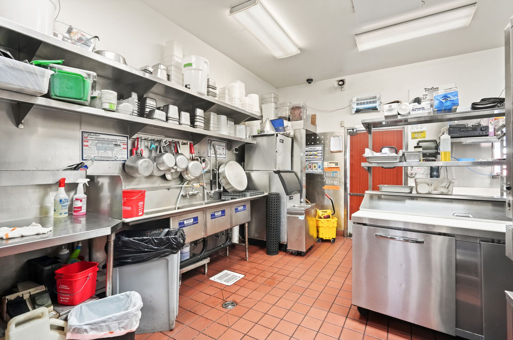 Multi-Use Full Restaurant for Sale in El Segundo CA