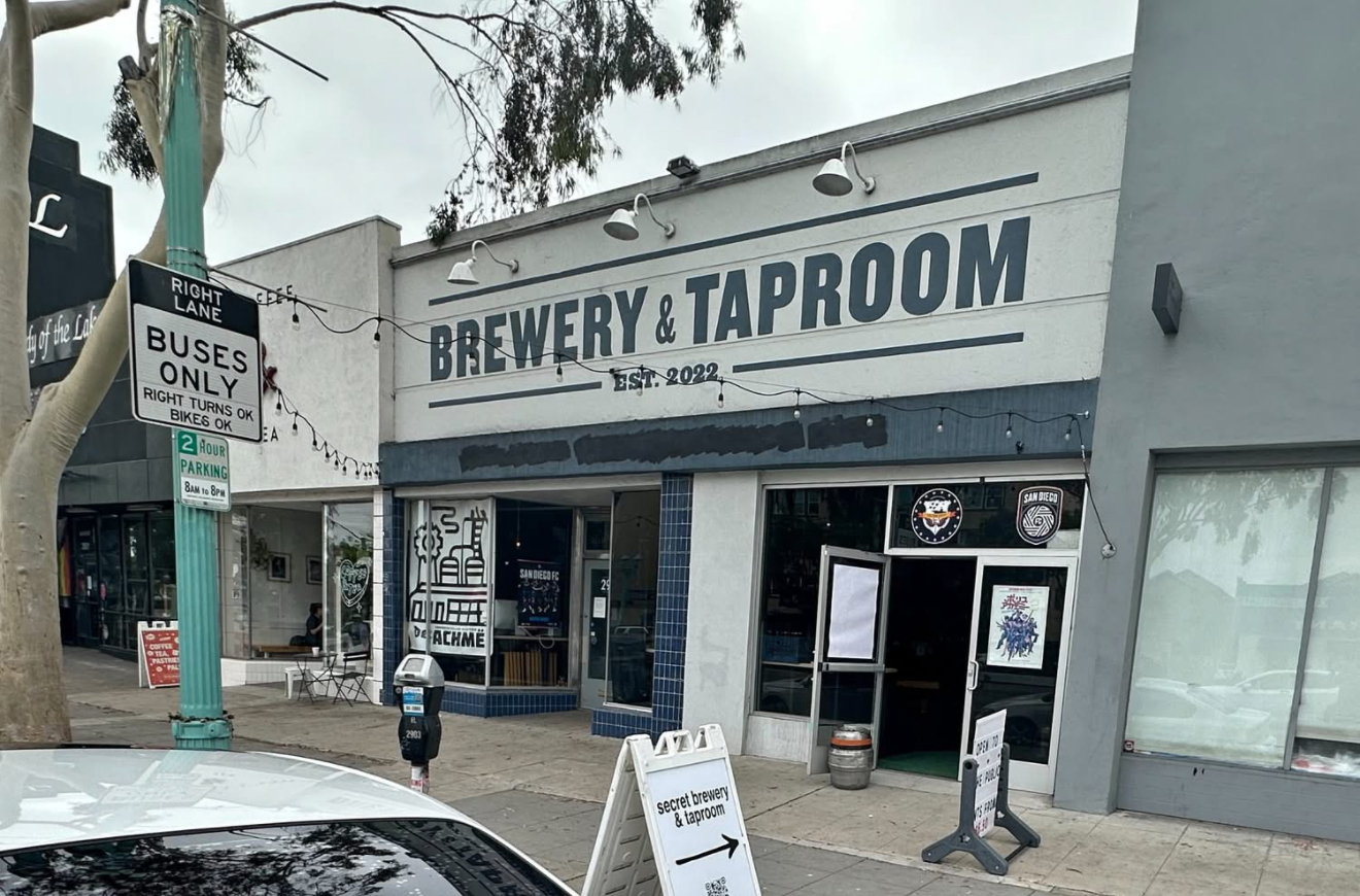 Bar Lounge for Lease in San Diego CA