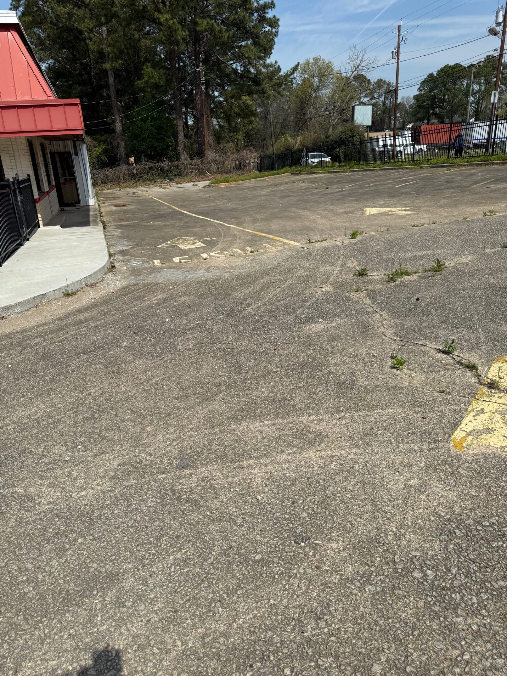 Drive-Thru Restaurant for Lease in Atlanta, GA, 2,016 SF - Thumbnail 3