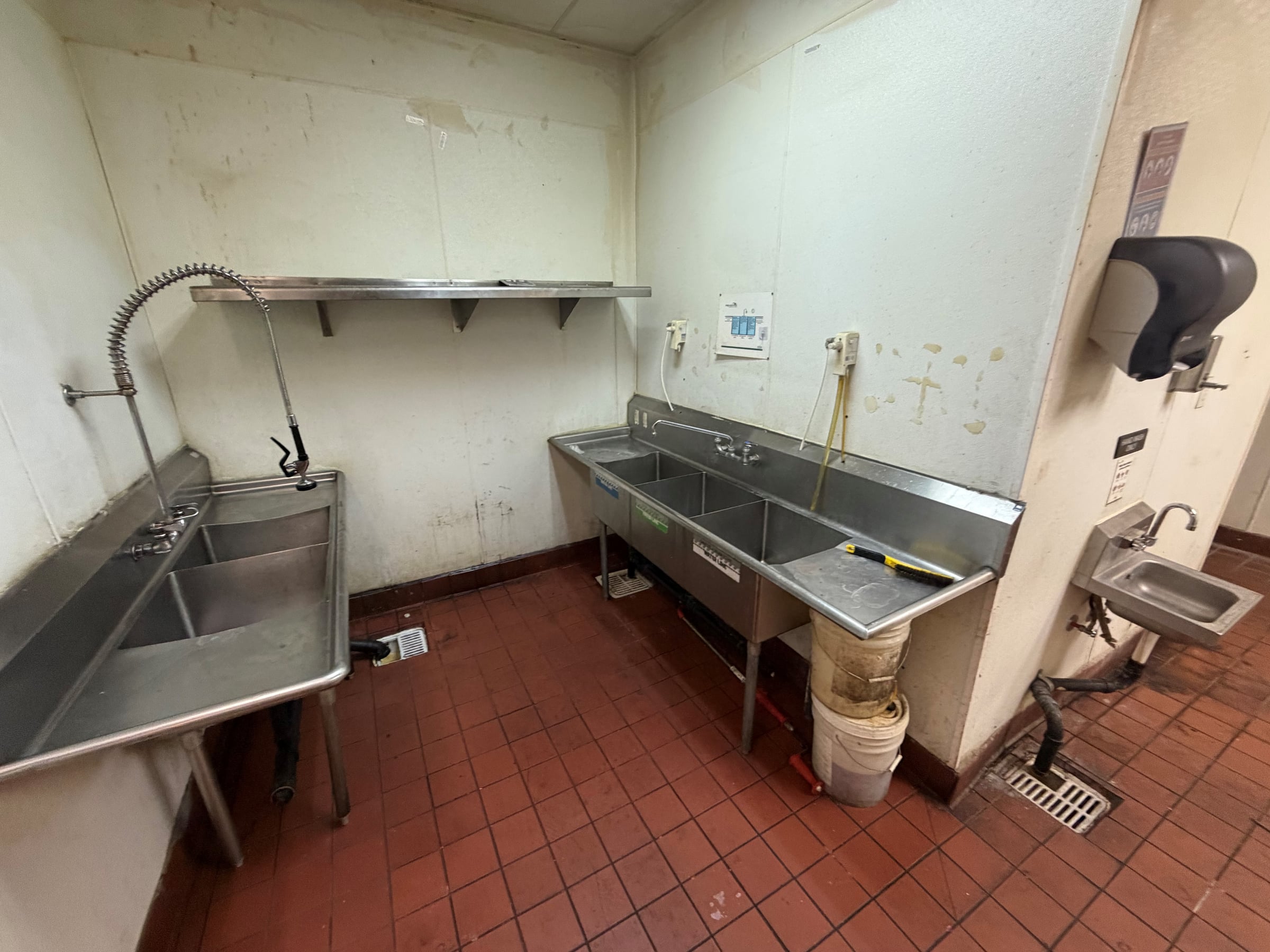 Multi-Use Full Restaurant for Lease in Las Vegas, NV, 4,297 SF - Thumbnail 3