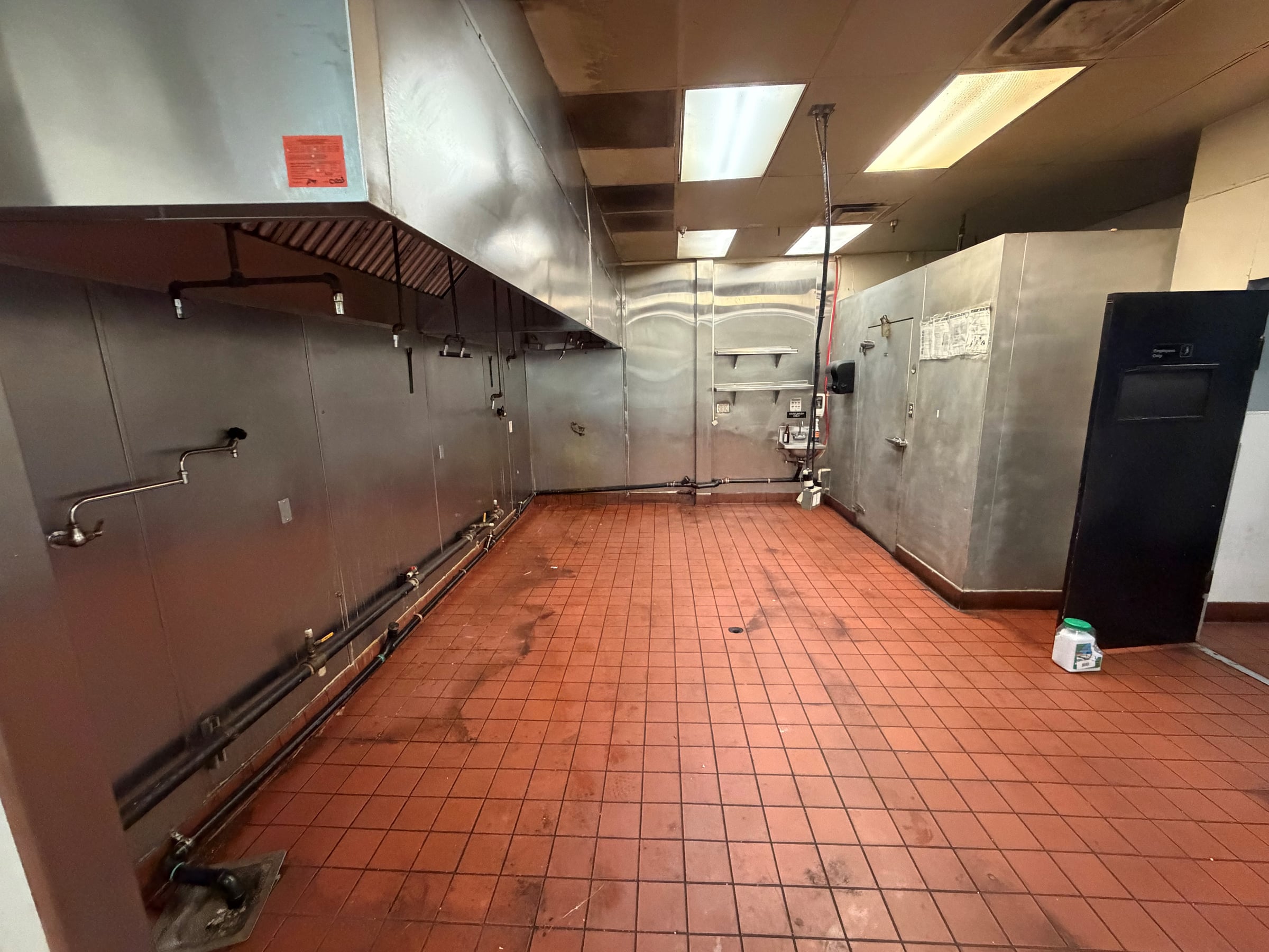 Multi-Use Full Restaurant for Lease in Las Vegas, NV, 4,297 SF - Thumbnail 5