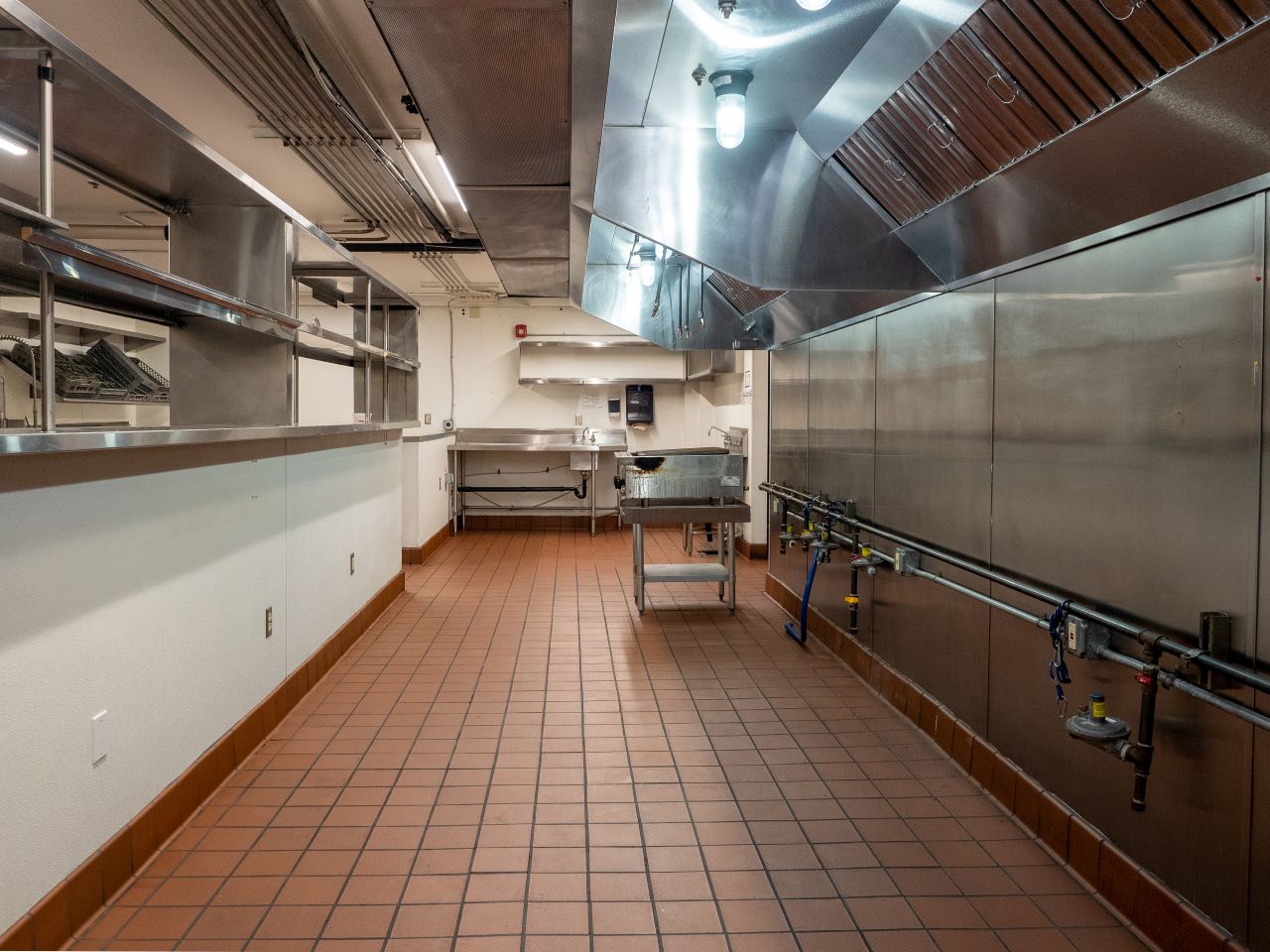 Turnkey Production Kitchen with Take-Out Window / Retail  - Thumbnail 3