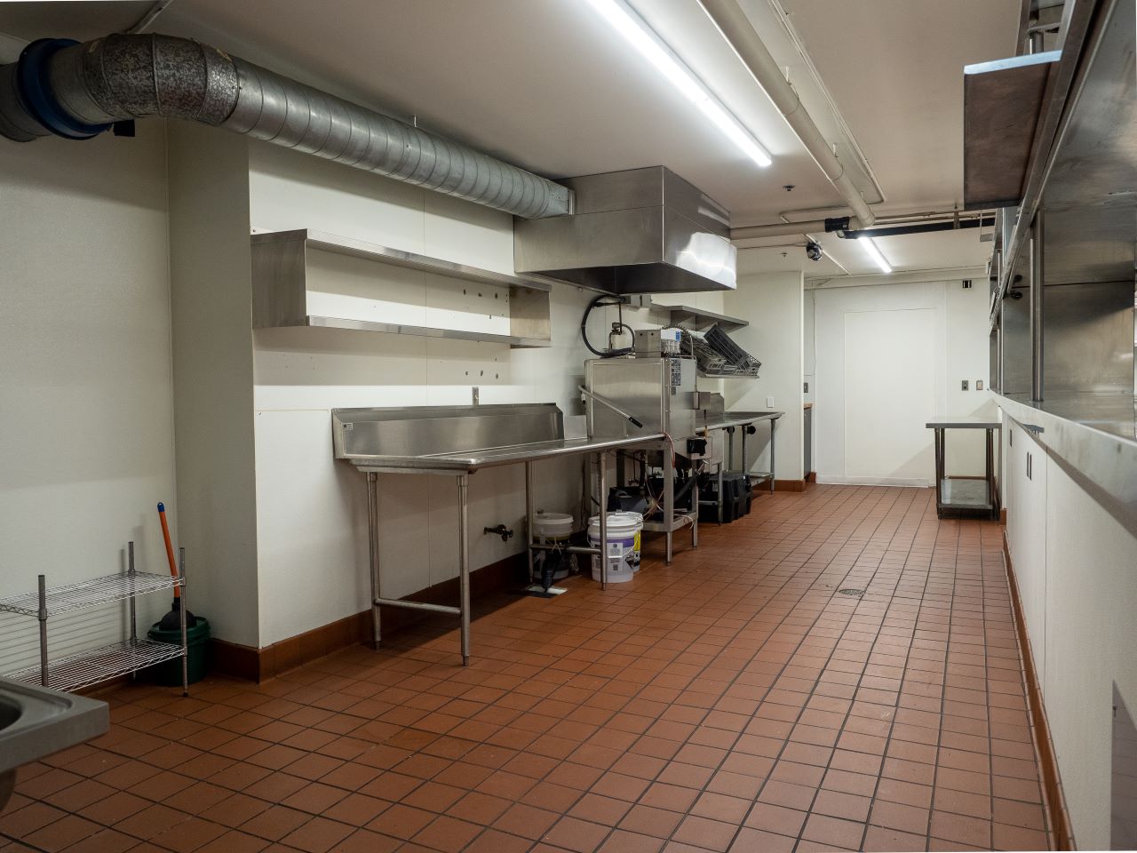 Turnkey Production Kitchen with Take-Out Window / Retail  - Thumbnail 4