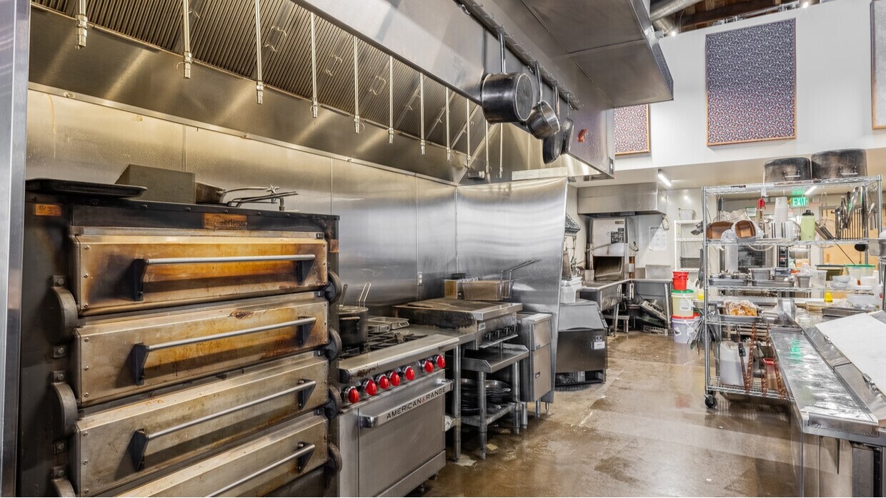 Production Kitchen Ideal for Caterers, Food Producers, Food Cart Operators, Restaurants, and Farmer's Market Vendors - Thumbnail 6