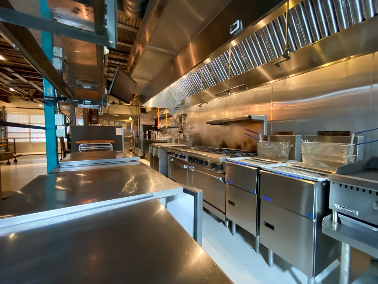 Second Gen Restaurant in Portland's Central Eastside - Thumbnail 3