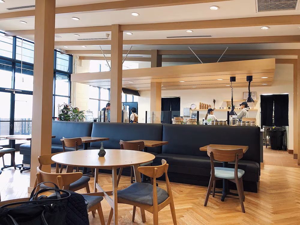 Full Restaurant for Lease in Los Angeles CA - Thumbnail 4