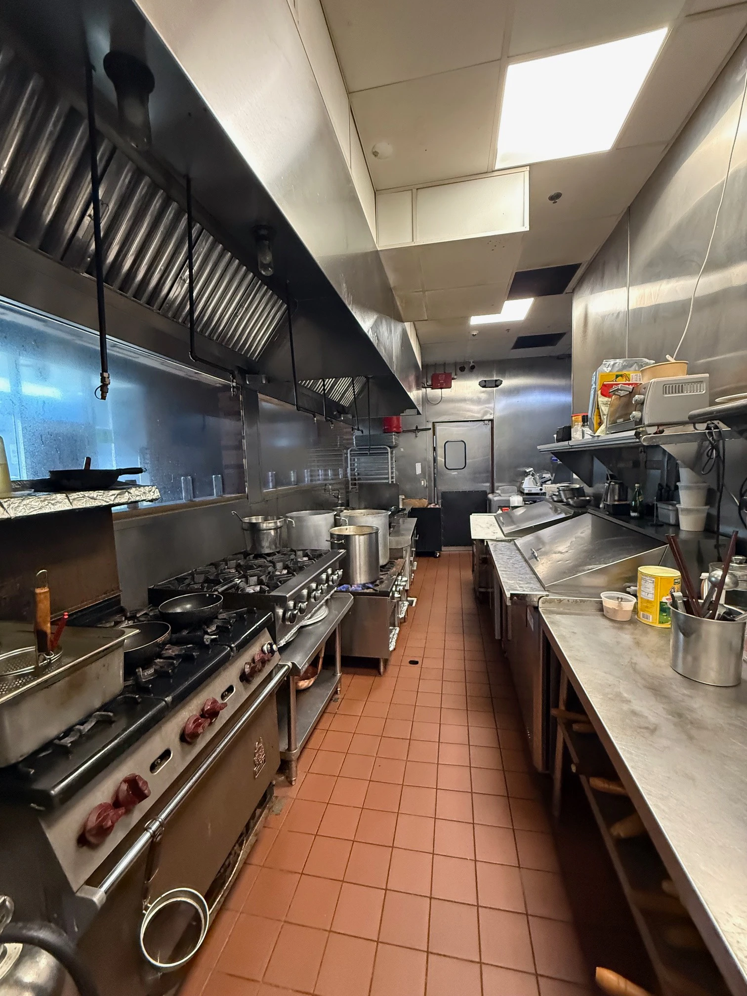 TURNKEY RESTAURANT || PRIME ALHAMBRA - Thumbnail 12