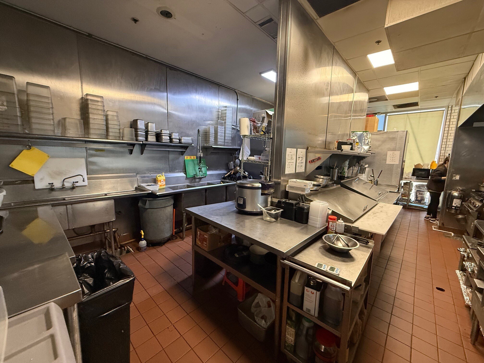 TURNKEY RESTAURANT || PRIME ALHAMBRA - Thumbnail 5