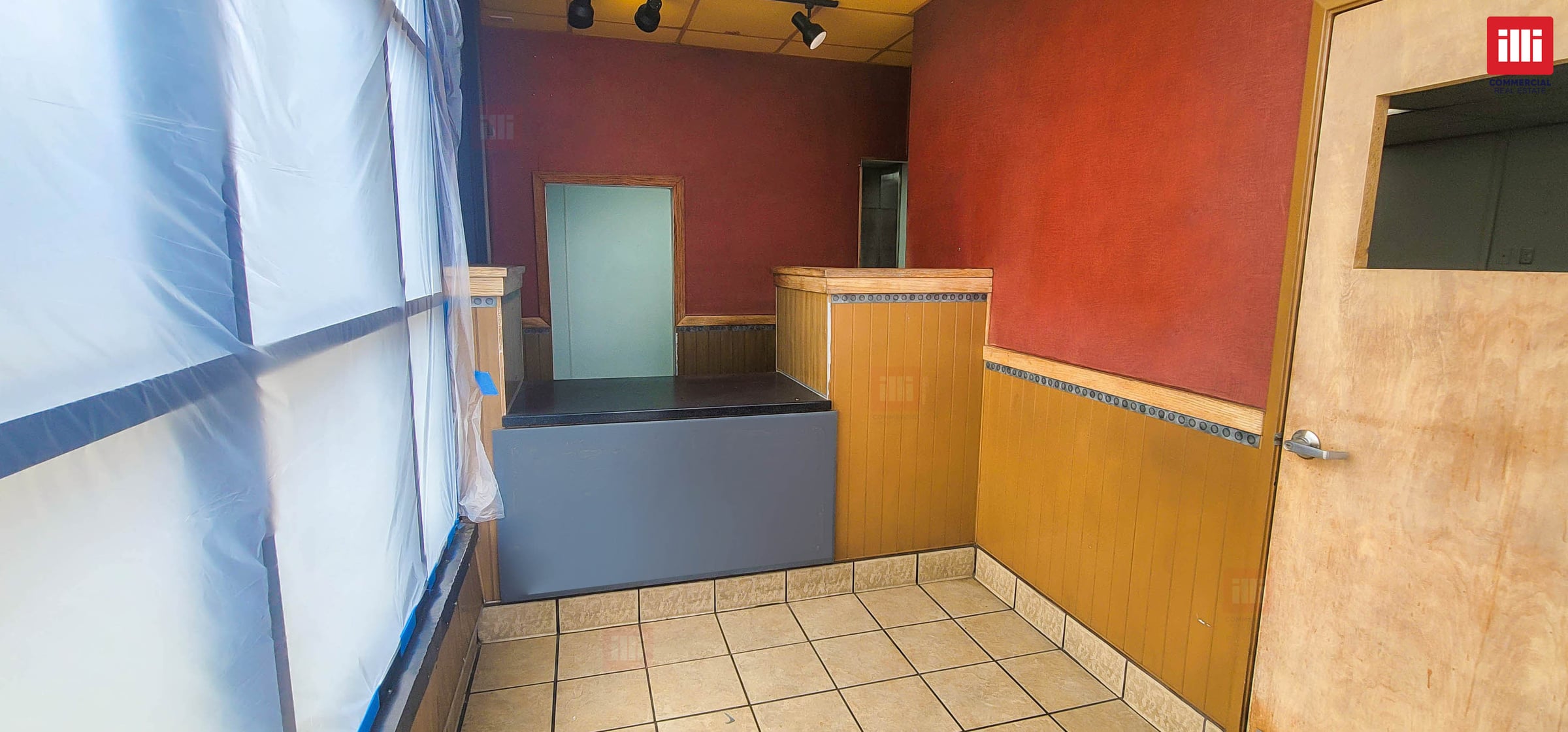 Fast Casual Restaurant for Lease in Wilmington, Los Angeles, CA, 1,184 SF - Thumbnail 1