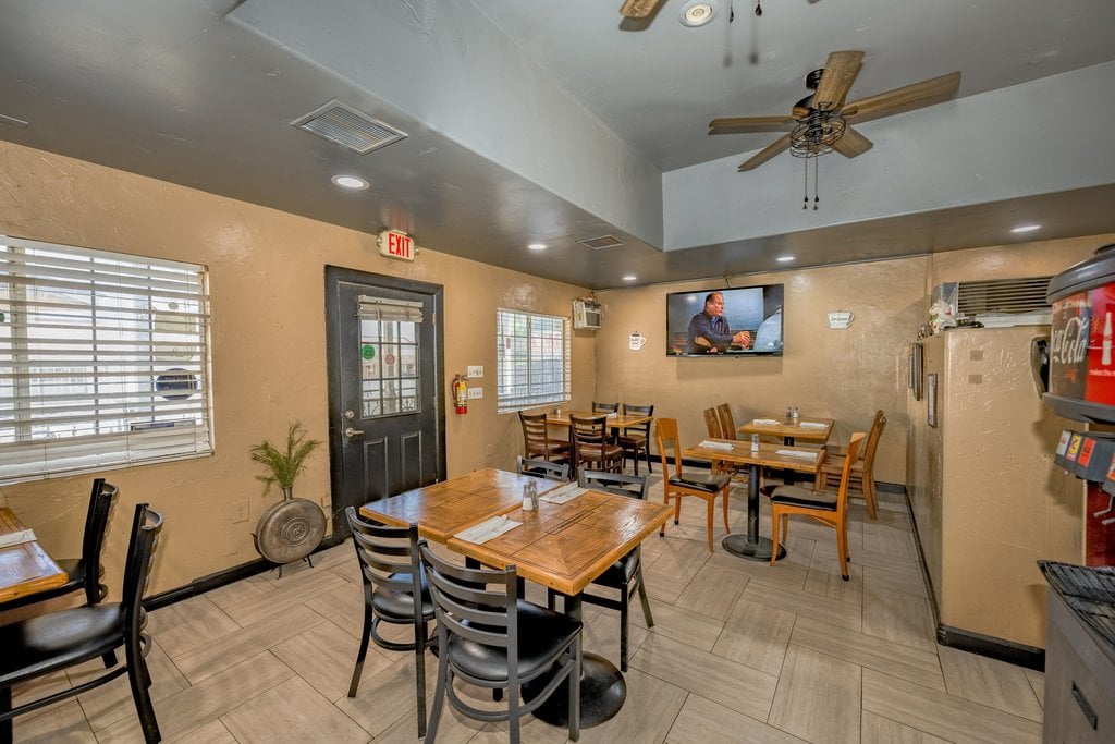 Restaurant in the Heart of Town For Sale | Agua Dulce, CA - Thumbnail 5