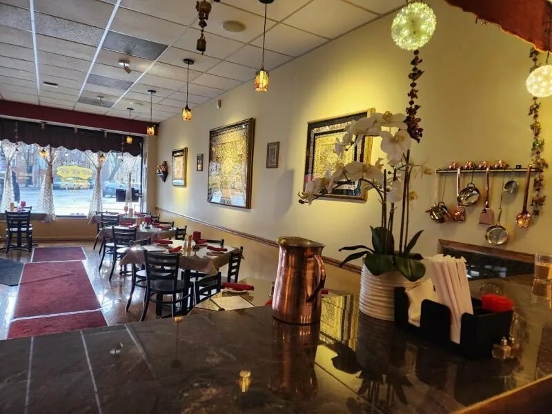 Lincoln Square Corner Restaurant For Sale