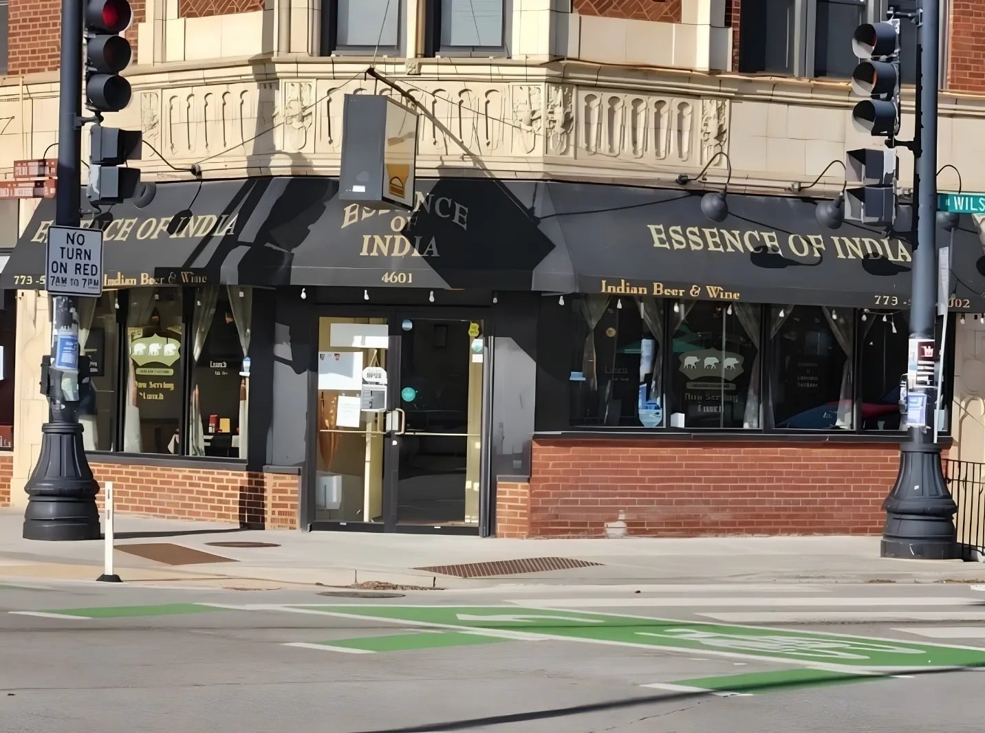 Lincoln Square Corner Restaurant For Sale - Image 10