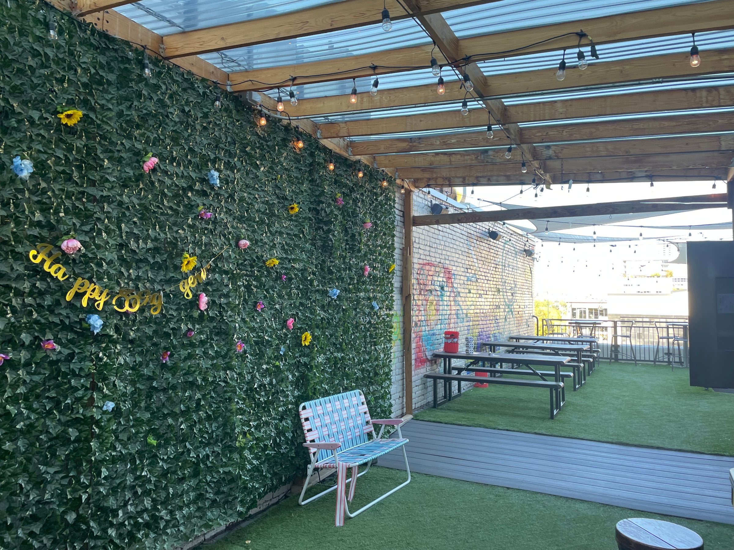 Bar & Lounge for Sale in Denver, CO, 5,252 SF - Thumbnail 1