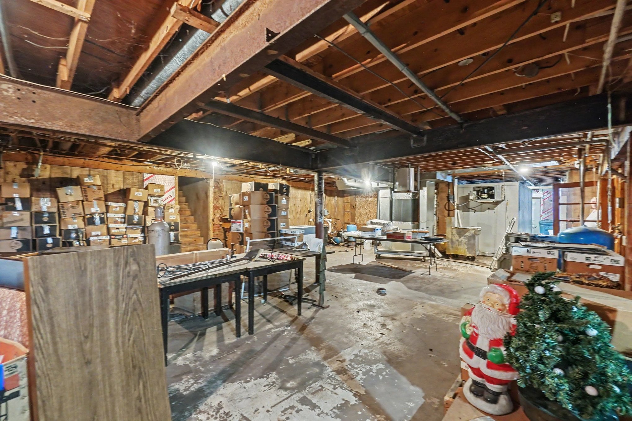 Full Restaurant for Sale in Reed City, MI, $369K - Thumbnail 3