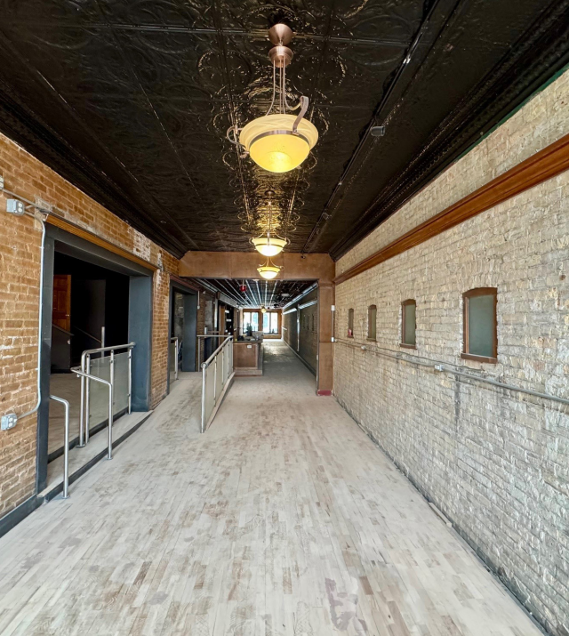 Multi-Use Full Restaurant for Lease in Woodstock IL - Thumbnail 5