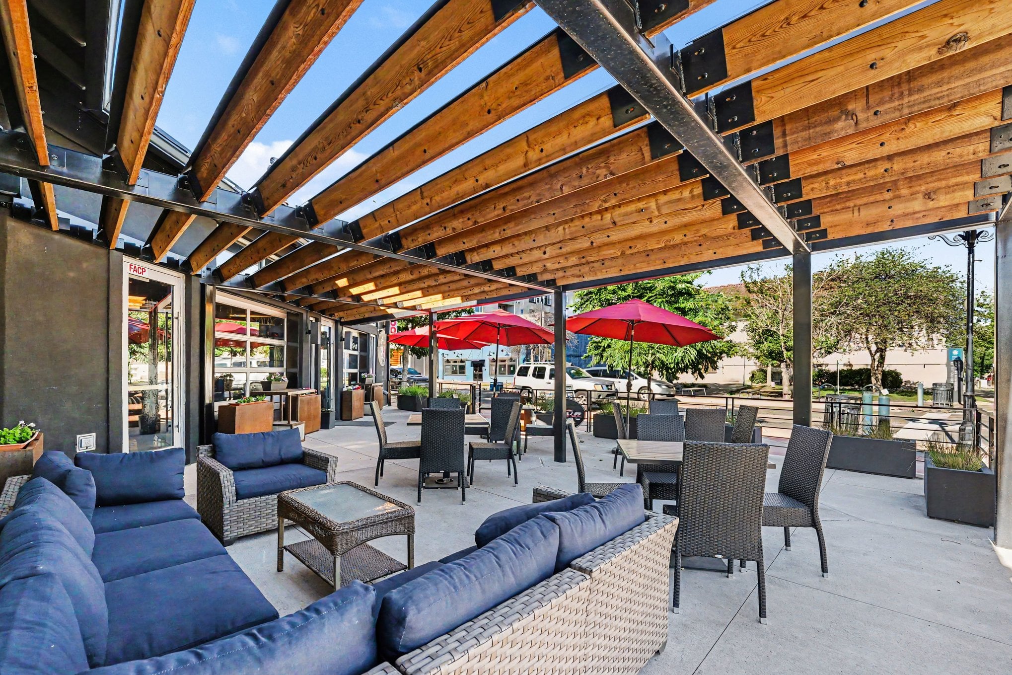 Freestanding Restaurant Property - Image 1
