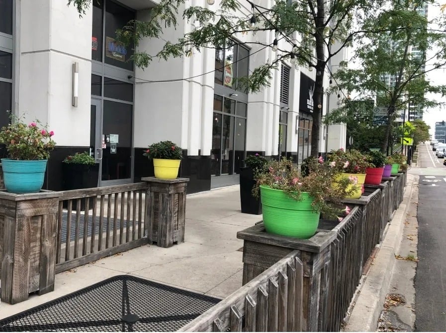 Full Restaurant for Lease in Chicago, IL, 6,172 SF