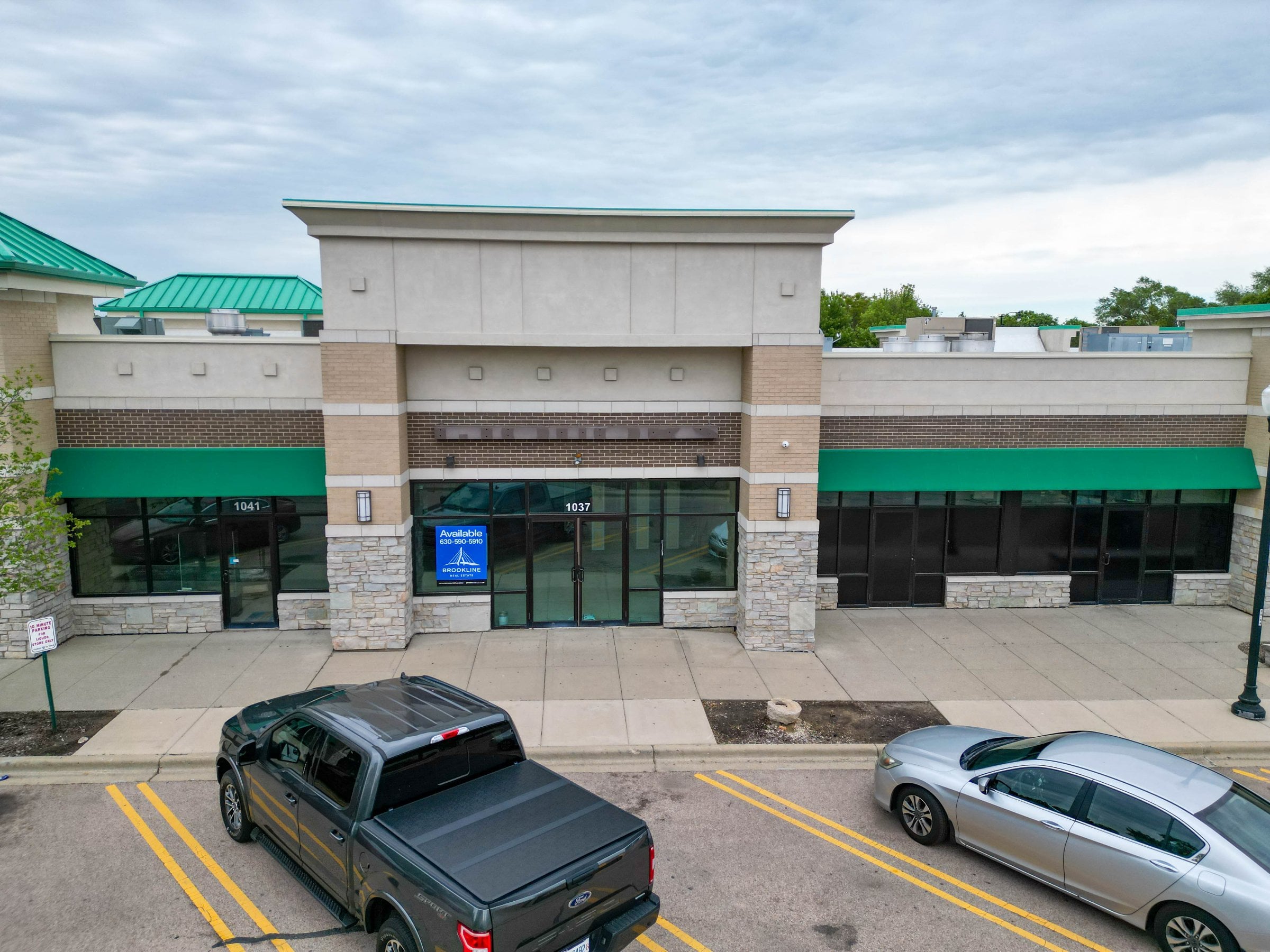 Multi-Use Full Restaurant for Lease in Carol Stream, IL, 1,411 SF - Thumbnail 2