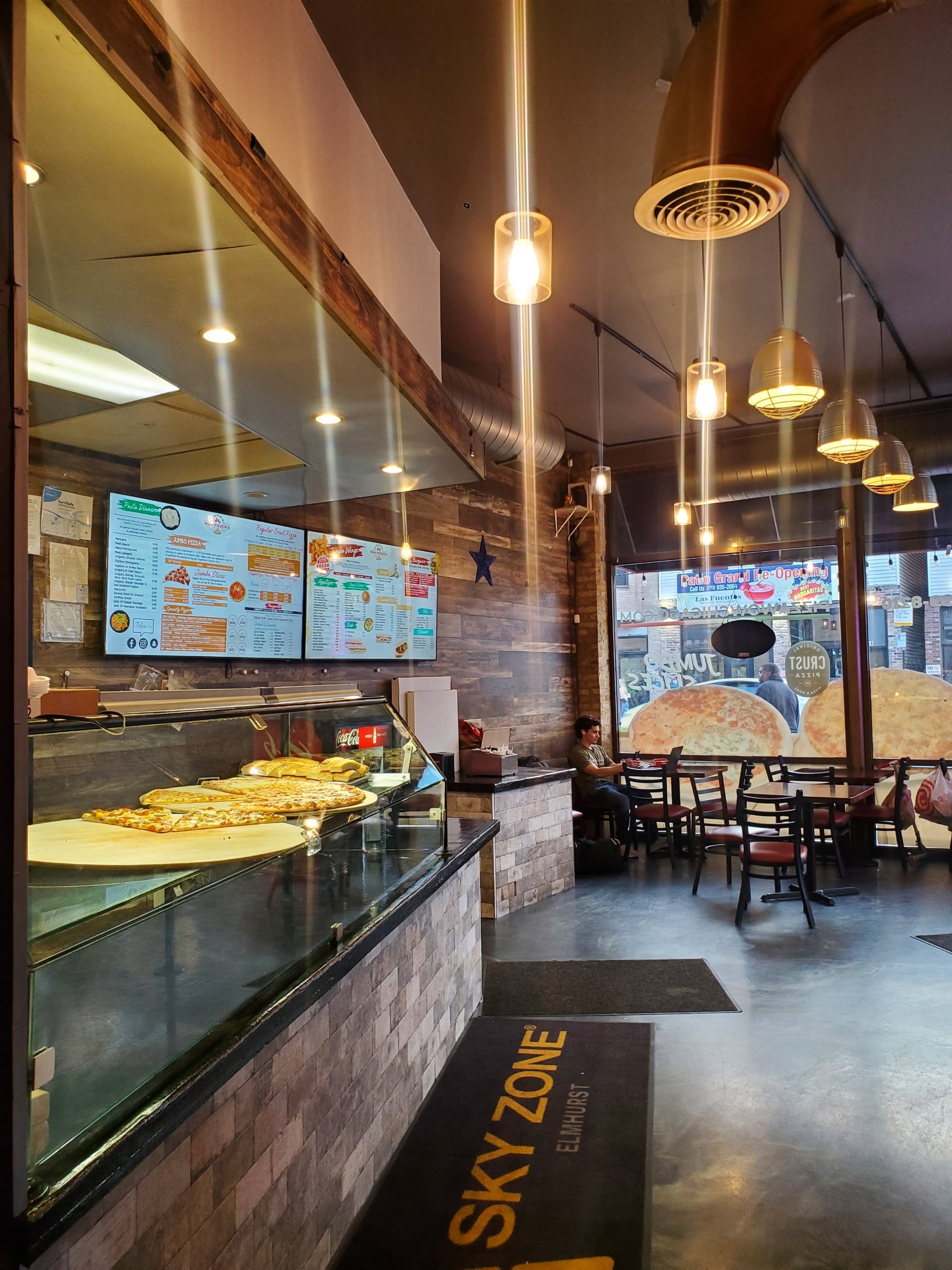 Fast Casual for Lease in Lincoln Park, Chicago, IL – 1,143 SF