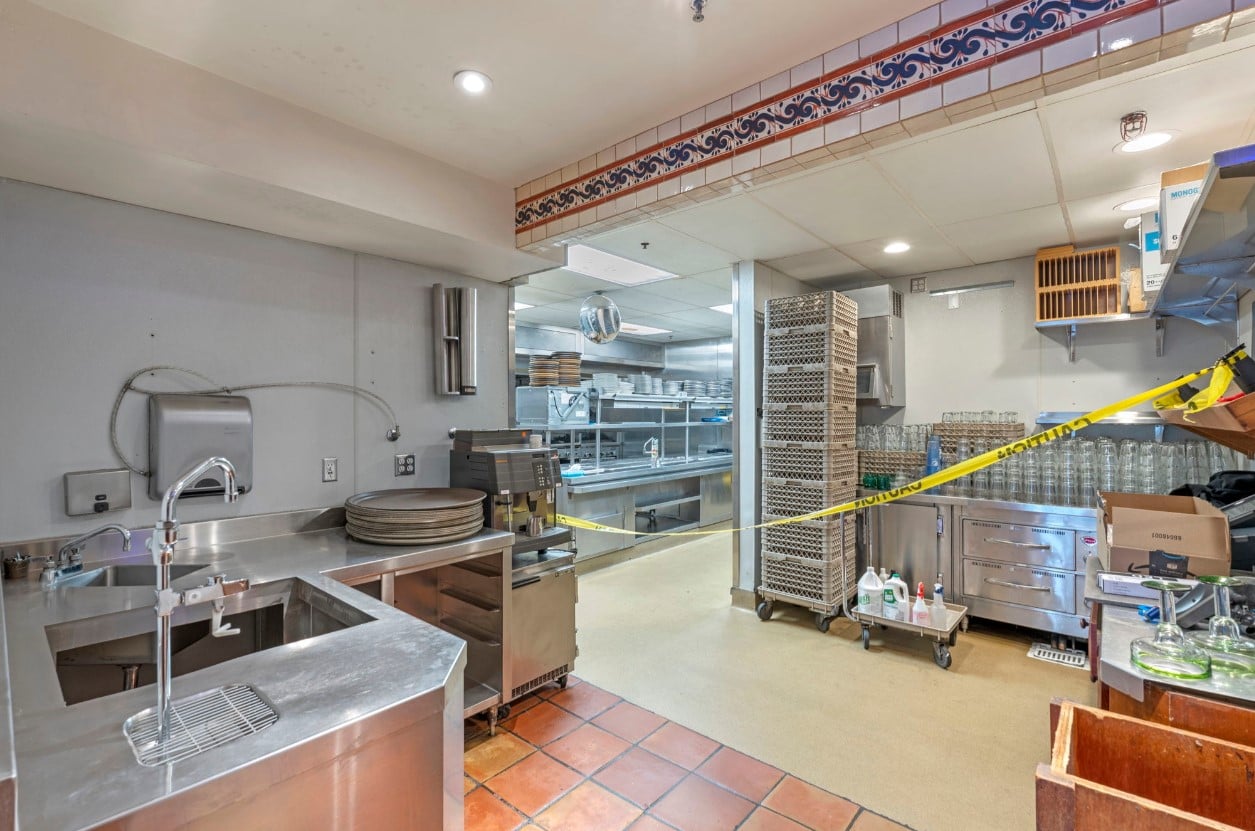 Full Restaurant for Sale in Kings Beach, CA, $4.9M - Thumbnail 5