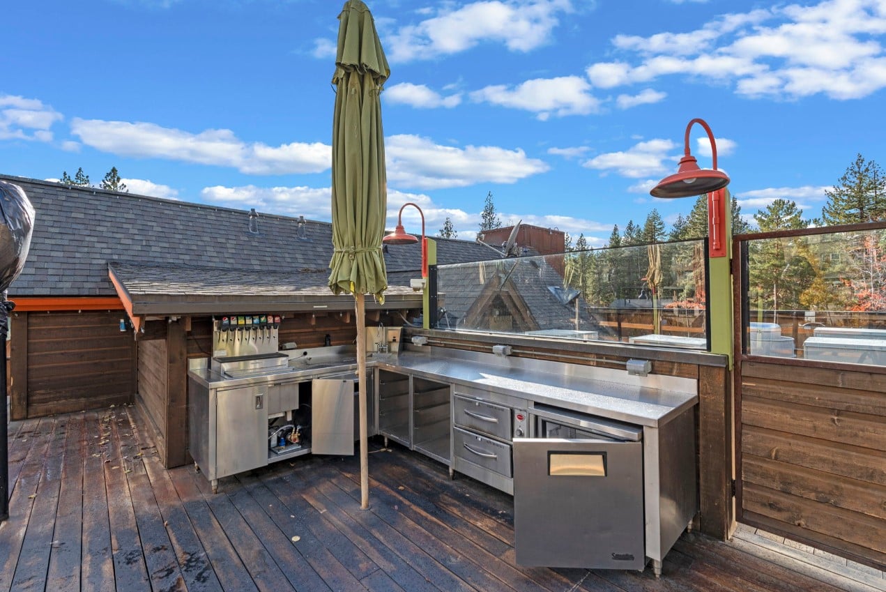 Full Restaurant for Sale in Kings Beach, CA, $4.9M - Thumbnail 1
