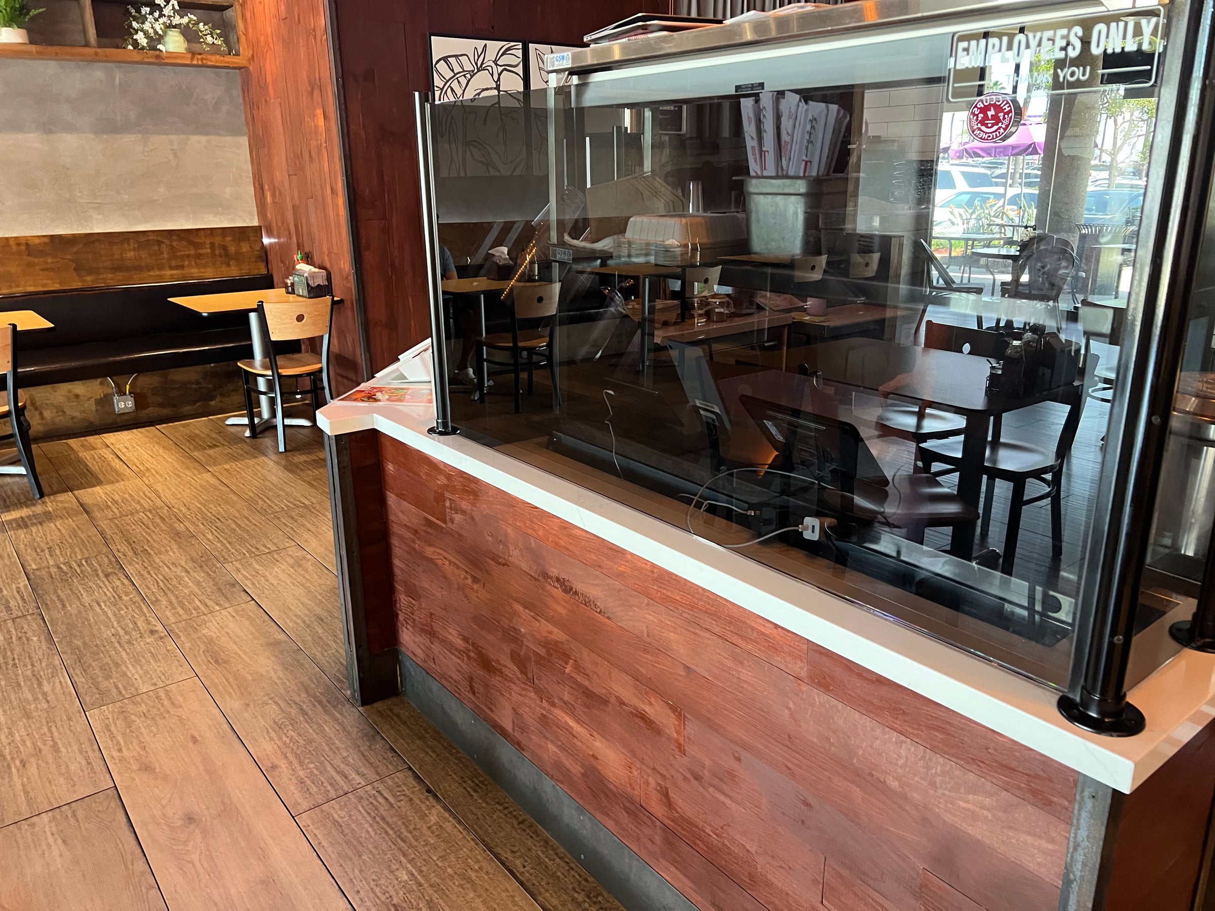 Restaurant Business for Sale | Turnkey / 2nd-Generation Restaurant in Long Beach