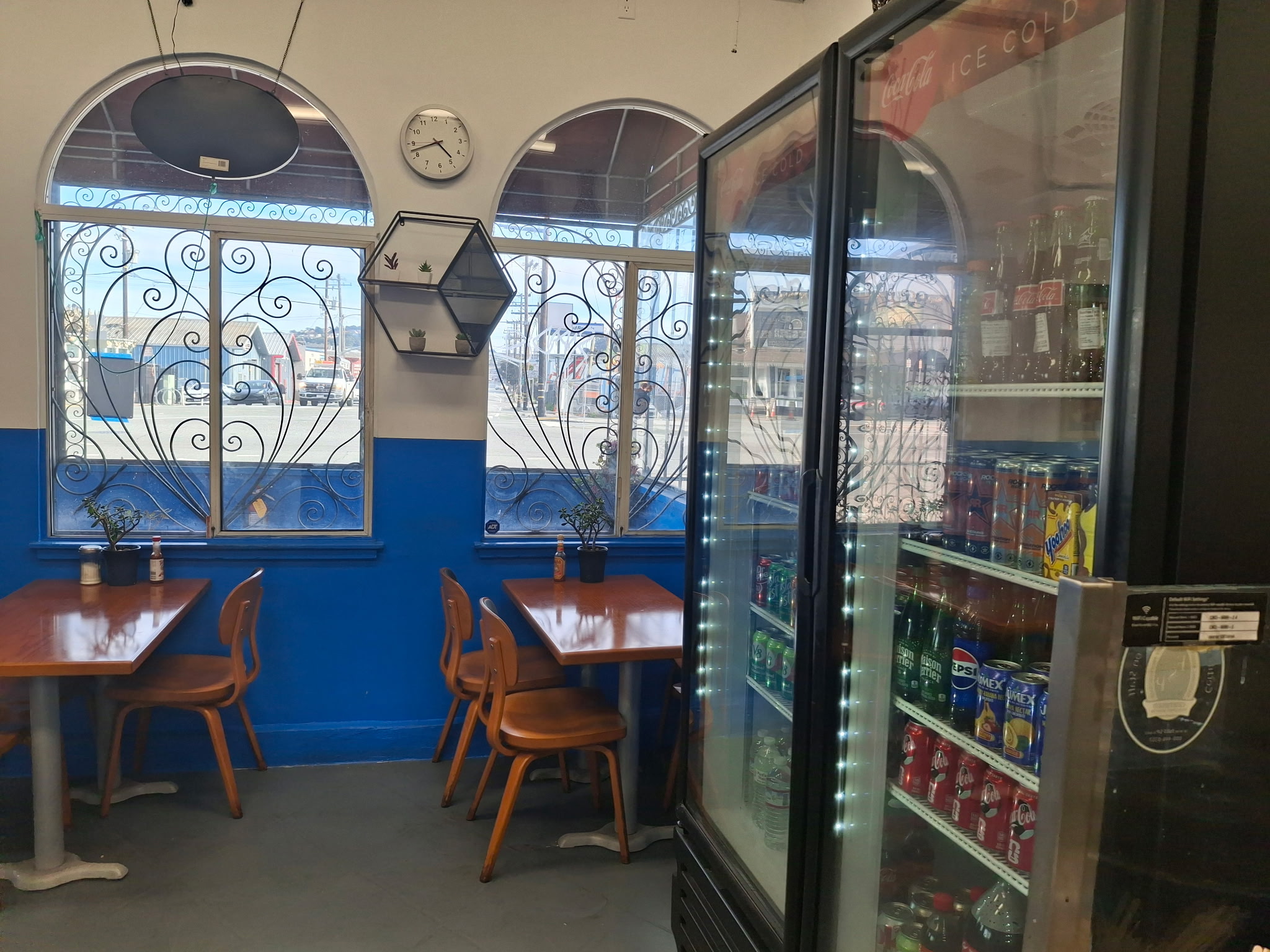 Full Restaurant for Lease in San Francisco CA - Thumbnail 3