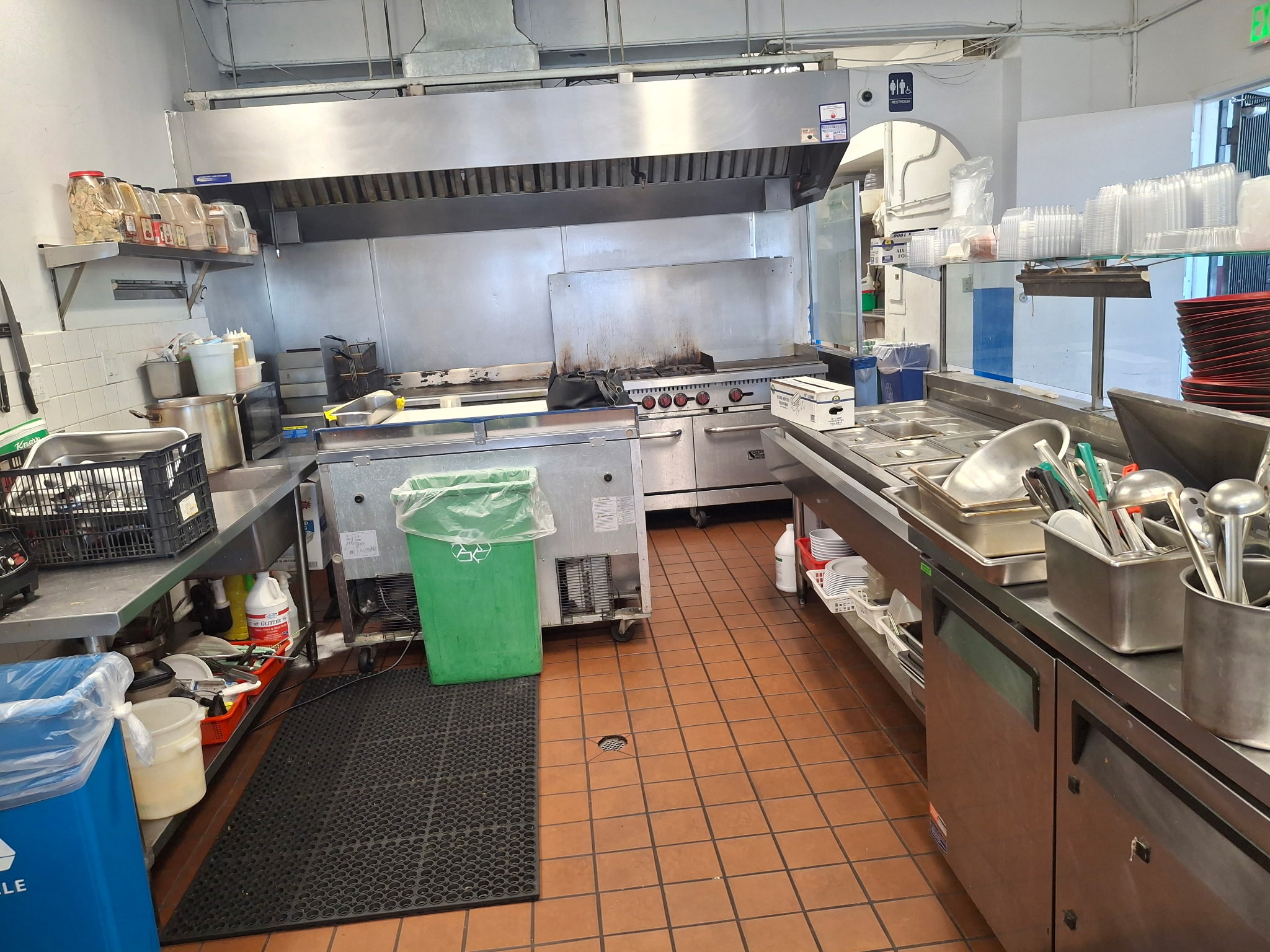 Full Restaurant for Lease in San Francisco CA - Thumbnail 2