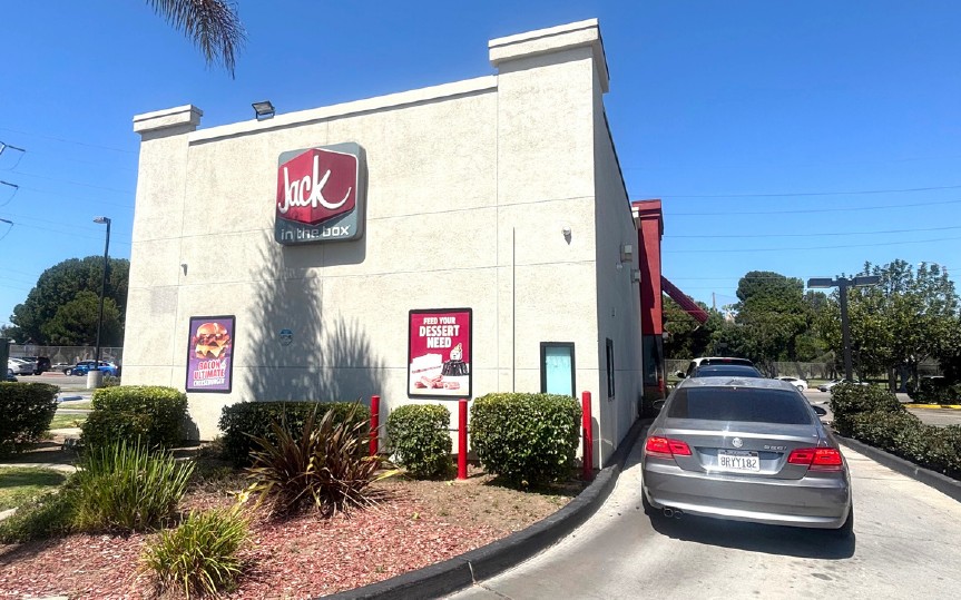 Drive Thru for Sub-Lease in Torrance CA - Thumbnail 1