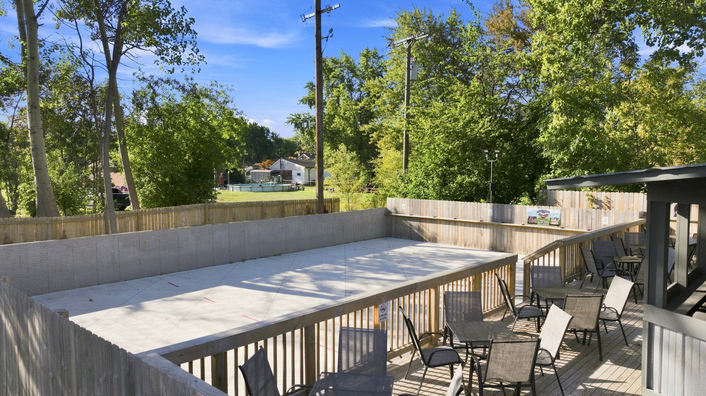 Bar & Lounge for Sale in Clinton Township, MI, 10,000 SF - Thumbnail 2