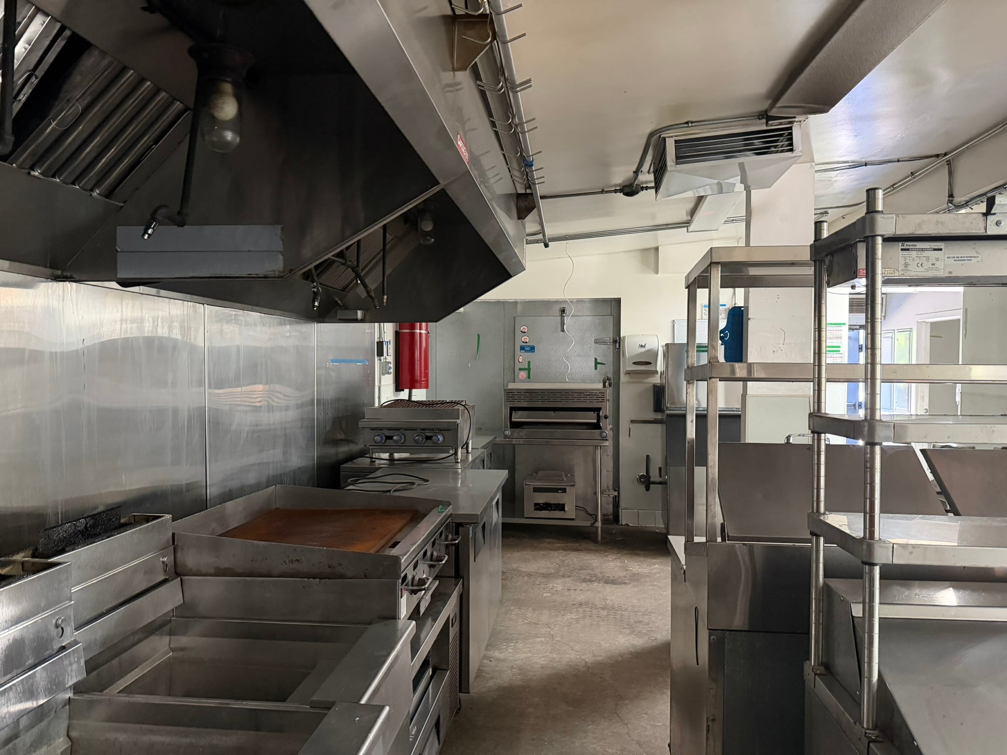Retail/Restaurant For Lease West Hollywood - Thumbnail 3