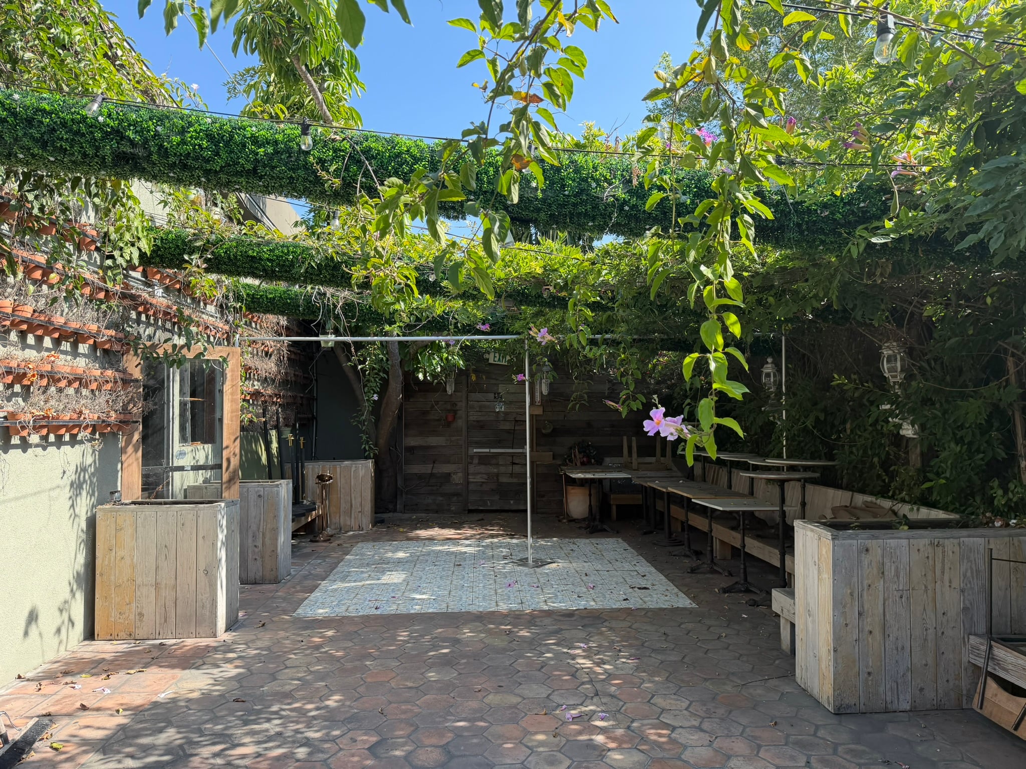 Retail/Restaurant For Lease West Hollywood - Thumbnail 5