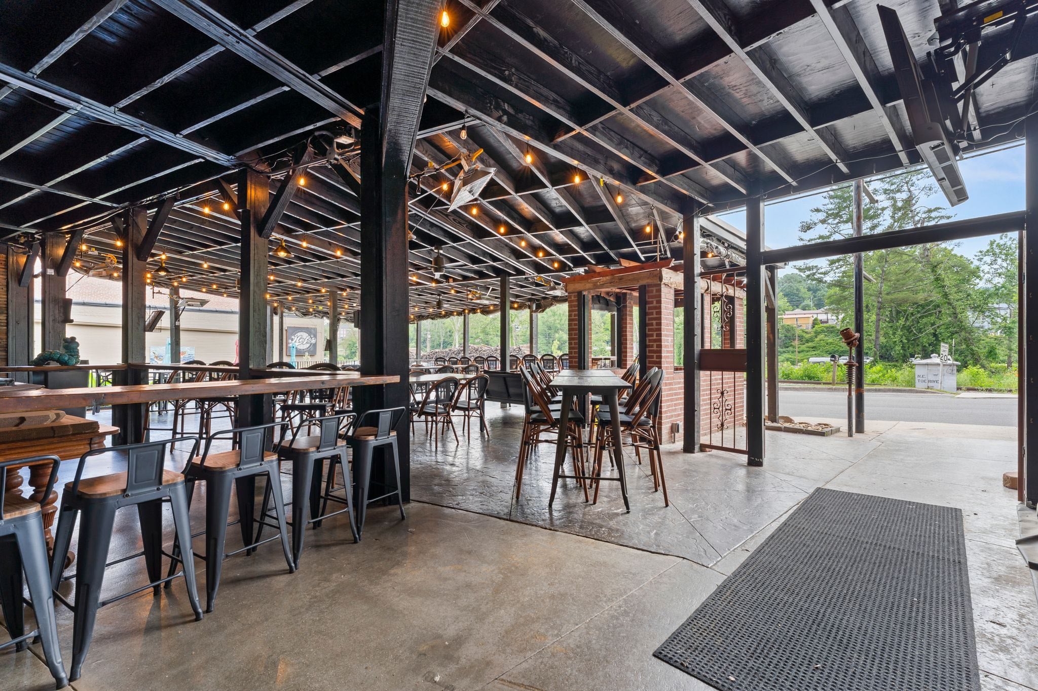 3 options to lease in one building - Thumbnail 4