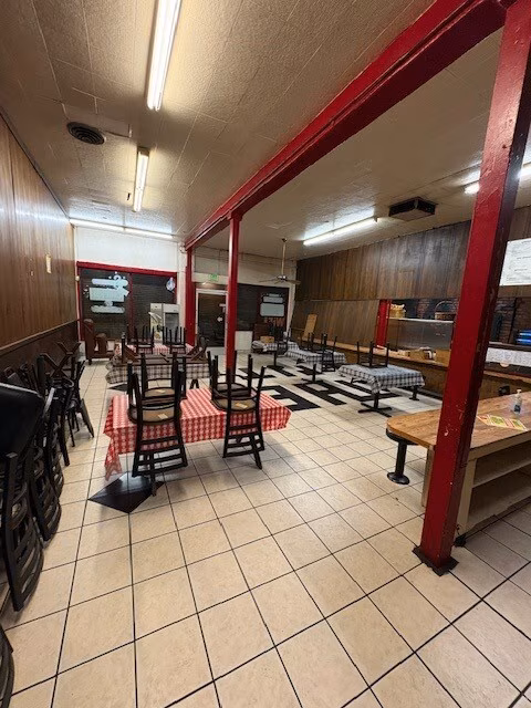Full Restaurant for Lease in Los Angeles CA - Thumbnail 1