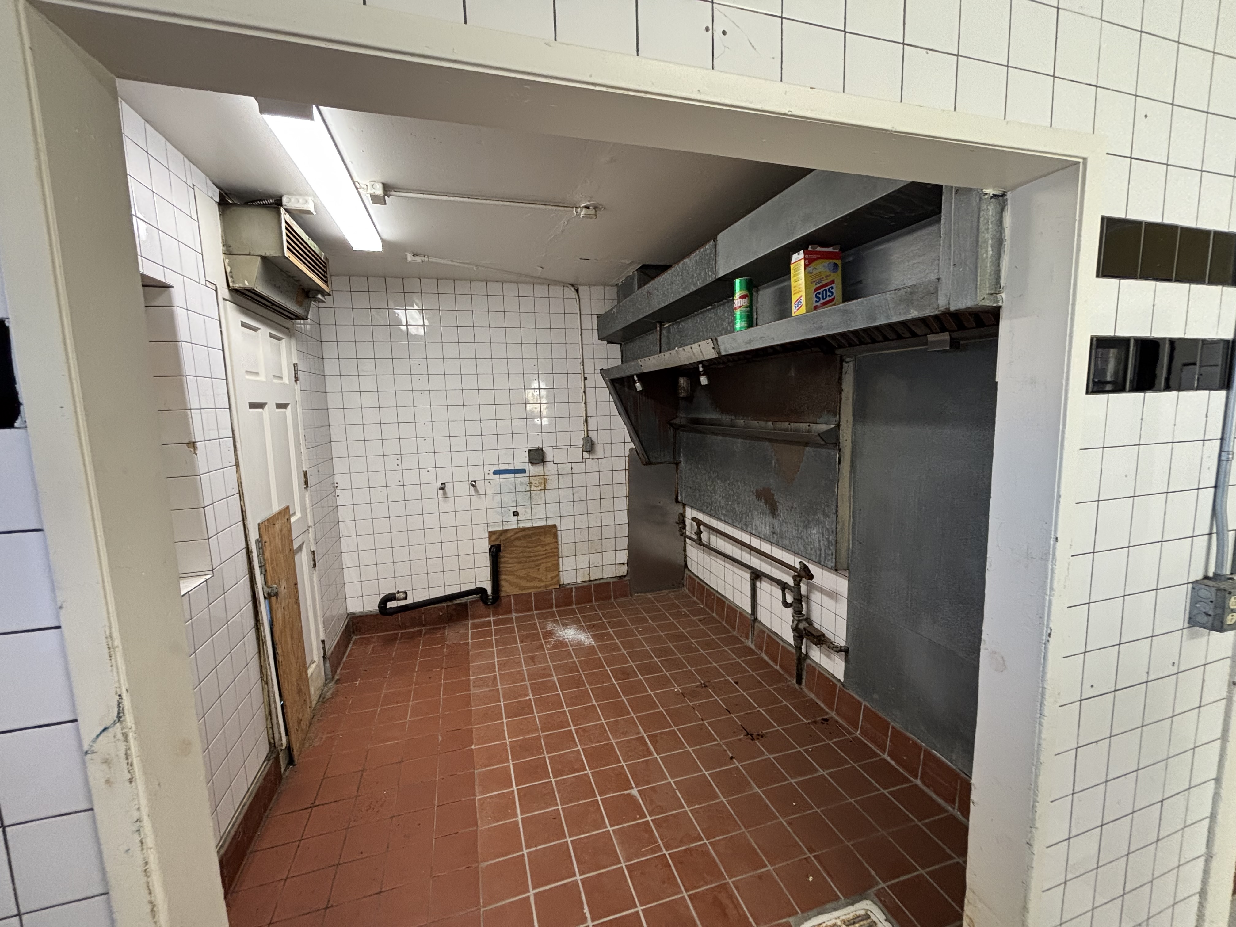 Multi-Use Full Restaurant for Lease in Los Angeles CA - Thumbnail 5