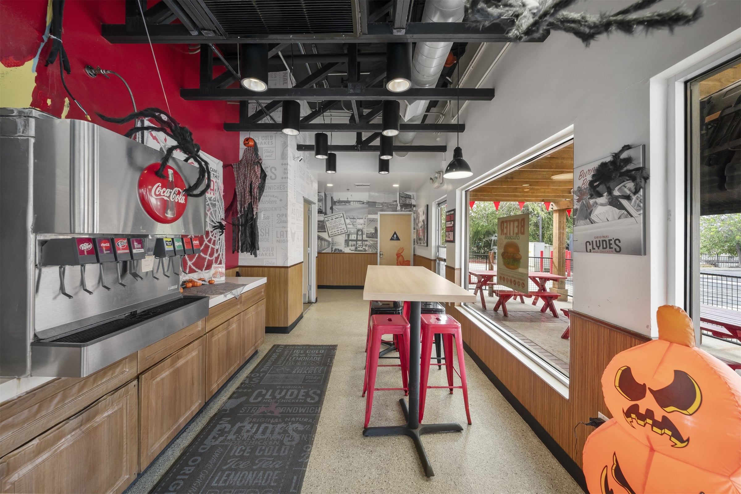 Drive-Thru Restaurant for Sale in Omaha, NE, 2,783 SF