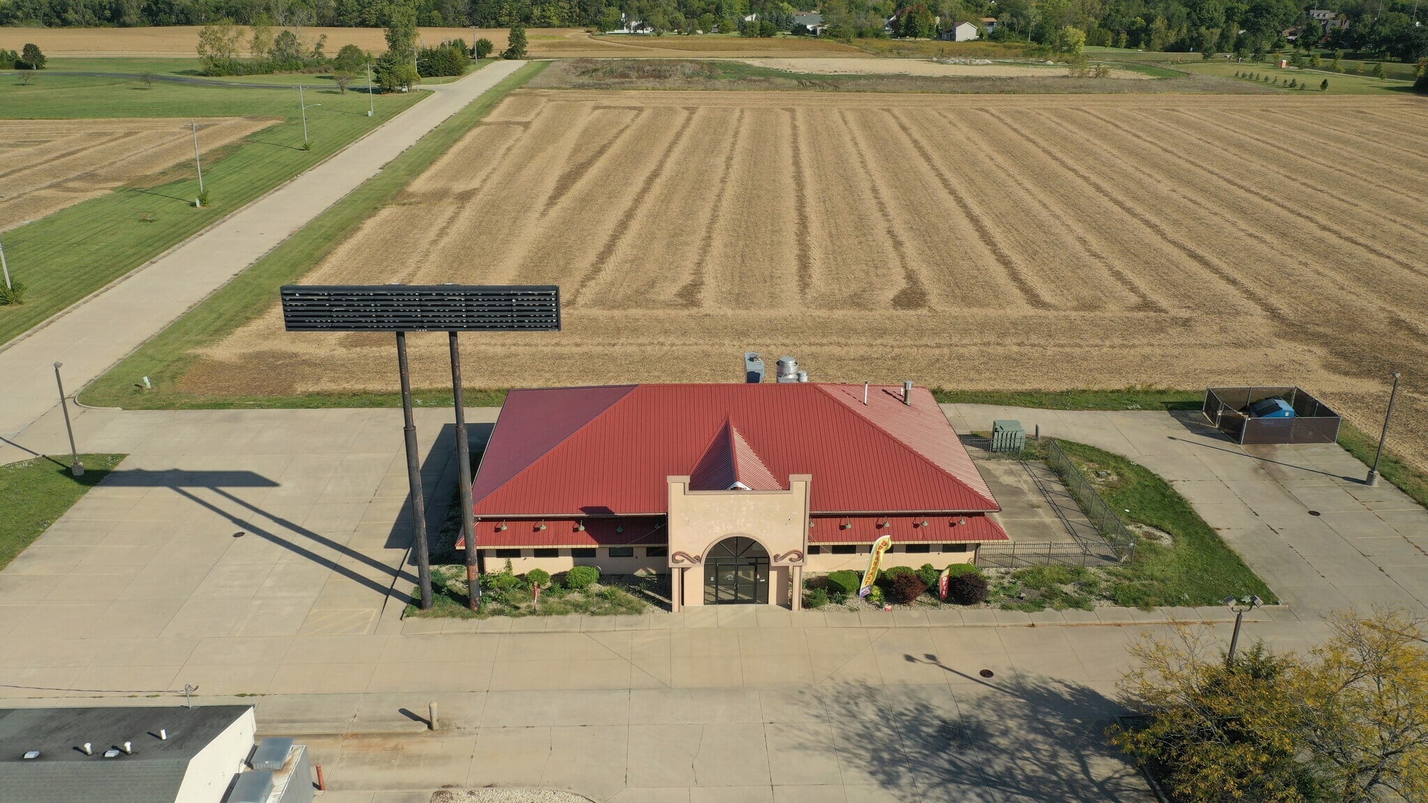 Full Restaurant for Lease in Oglesby, IL – 4,490 SF